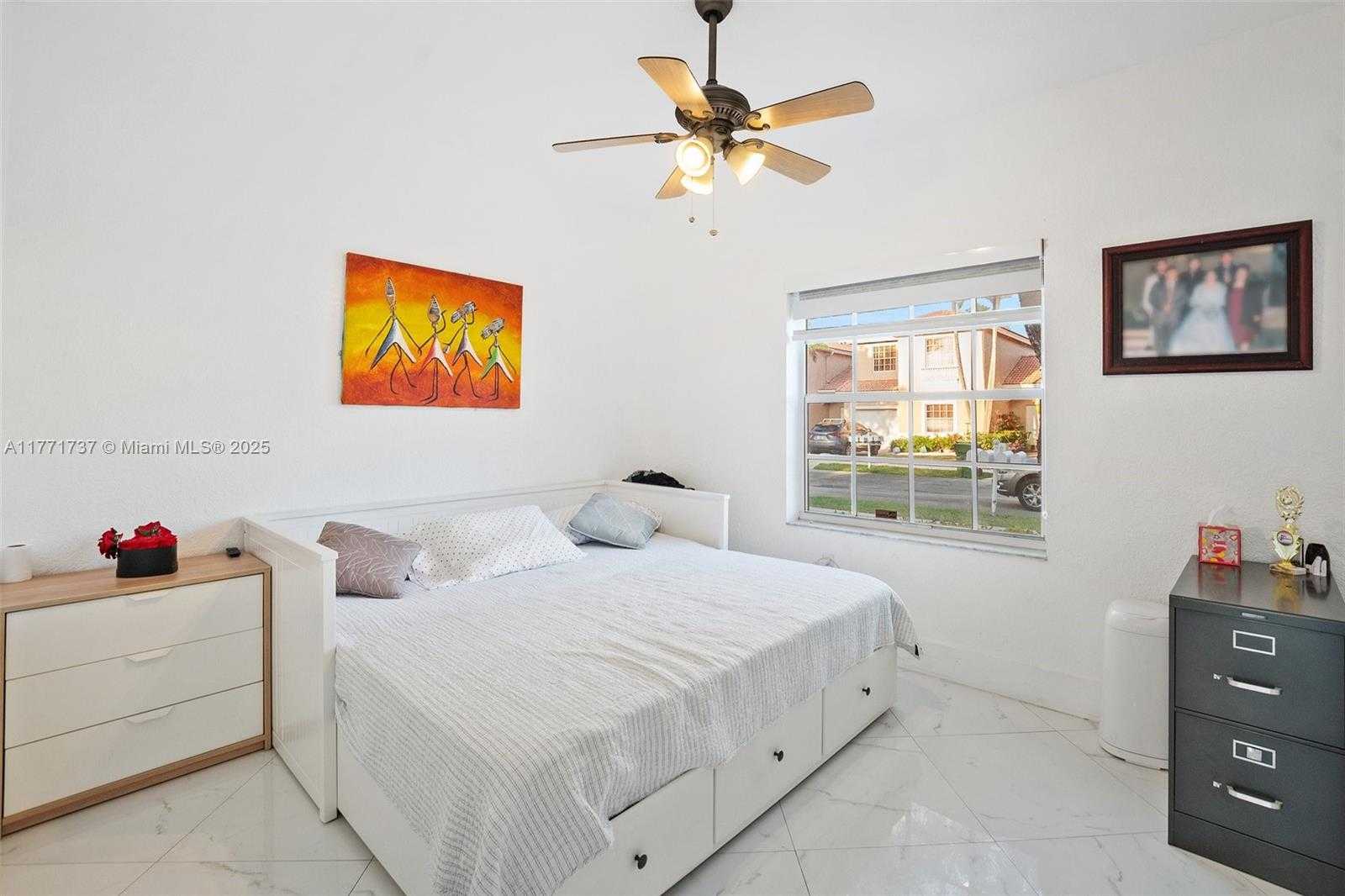 Small Image of 518 NORTH WEST 130TH WAY, Pembroke Pines Number 16