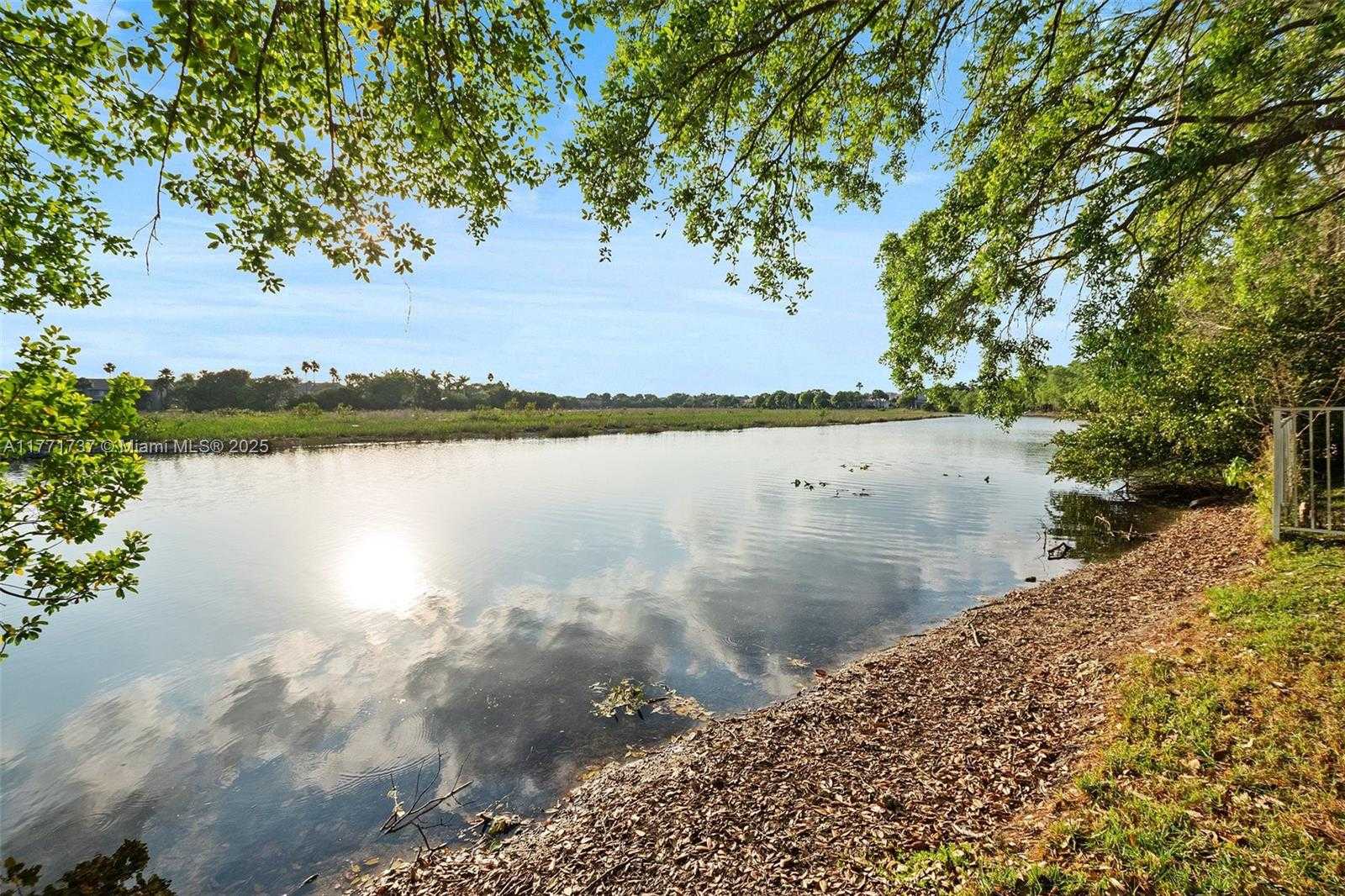 Small Image of 518 NORTH WEST 130TH WAY, Pembroke Pines Number 25