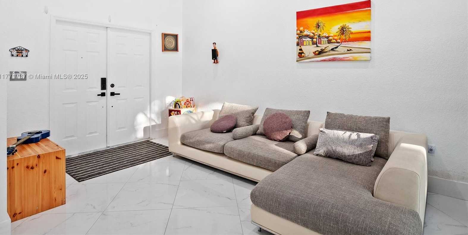 Small Image of 518 NORTH WEST 130TH WAY, Pembroke Pines Number 3