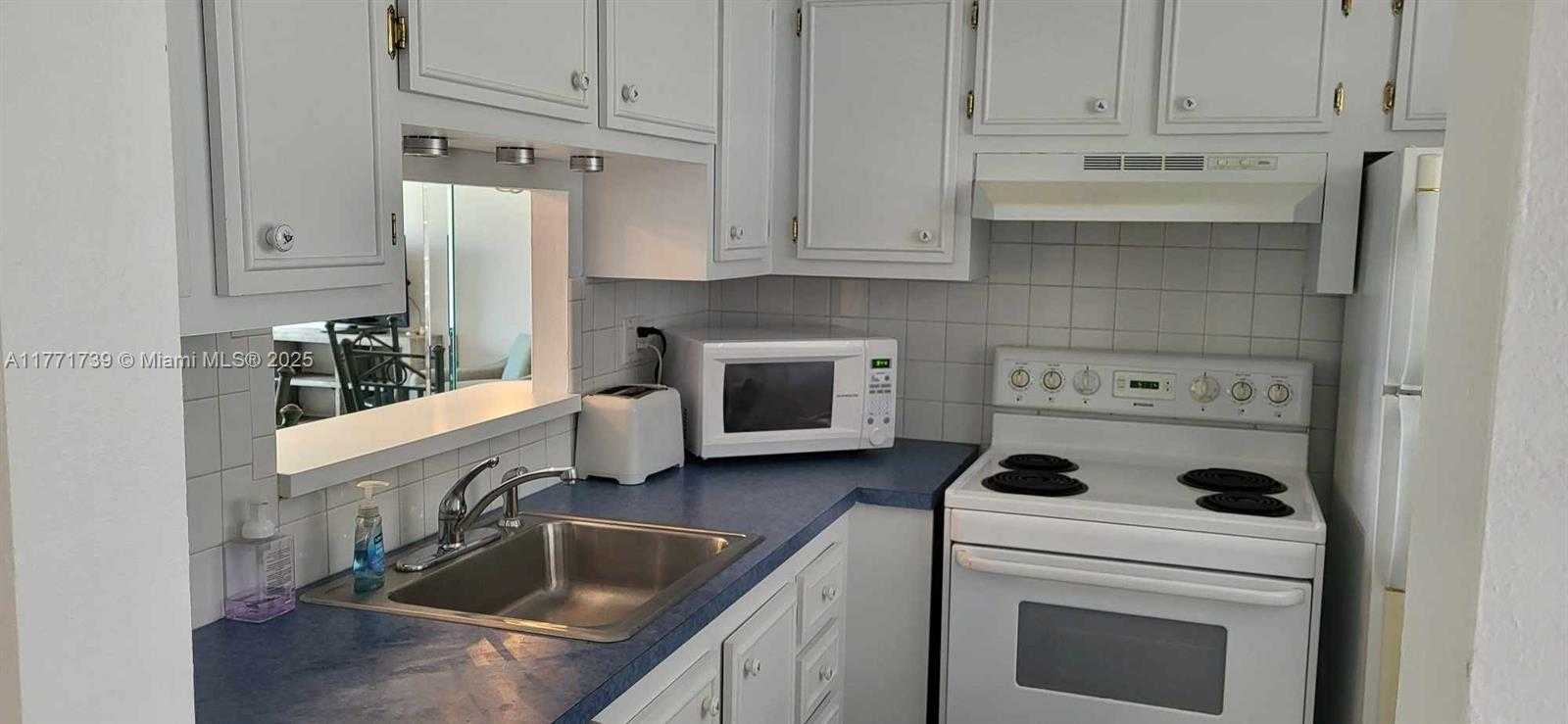 Small Image of 4700 NORTH WEST 35TH ST #511, Lauderdale Lakes Number 6