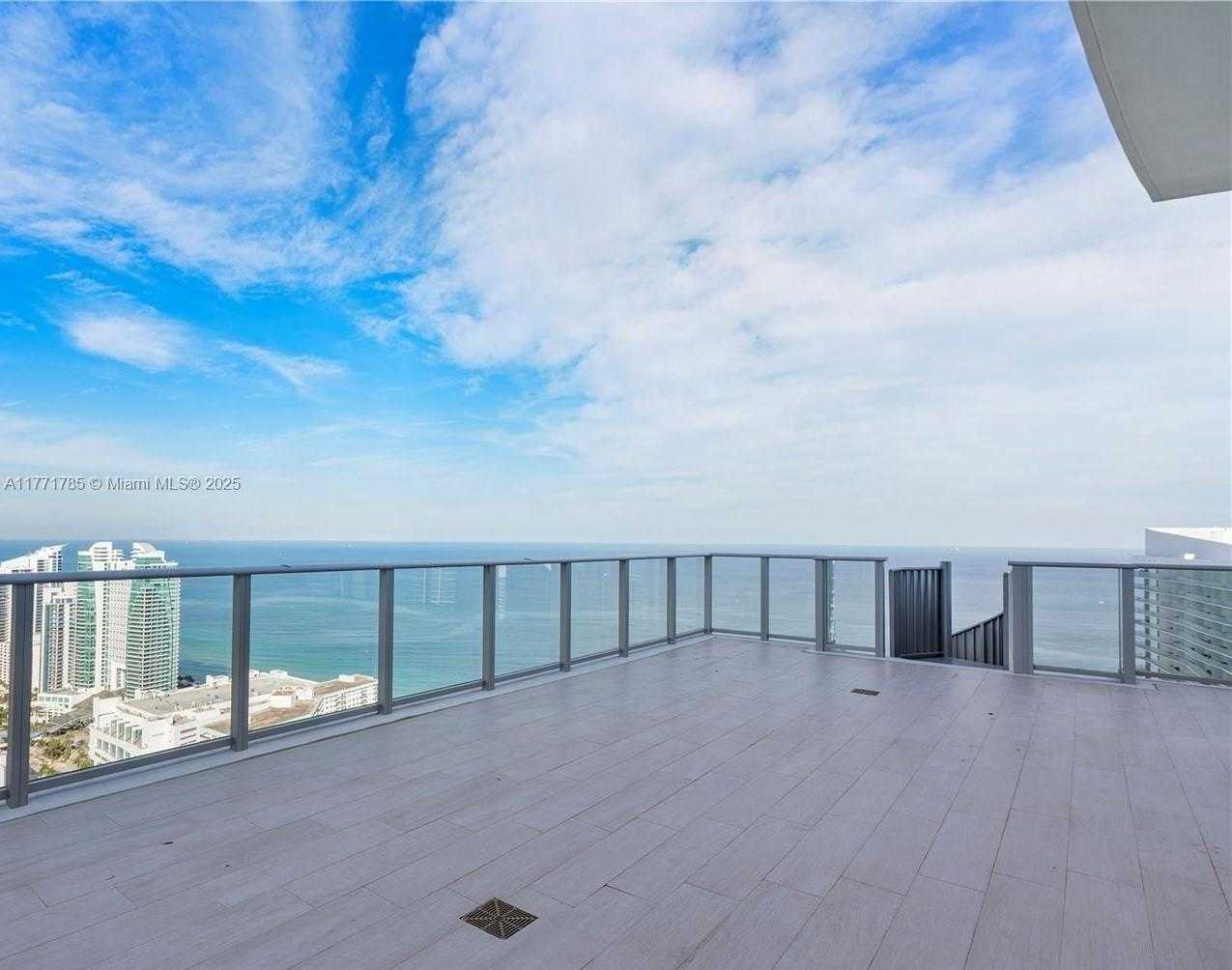 Small Image of 4010 SOUTH OCEAN DR #T4301, Hollywood Number 10