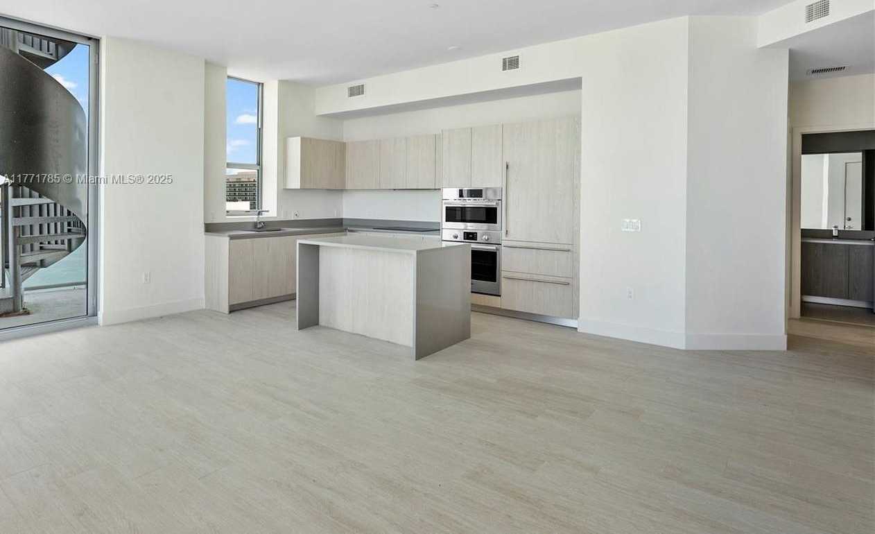 Small Image of 4010 SOUTH OCEAN DR #T4301, Hollywood Number 4