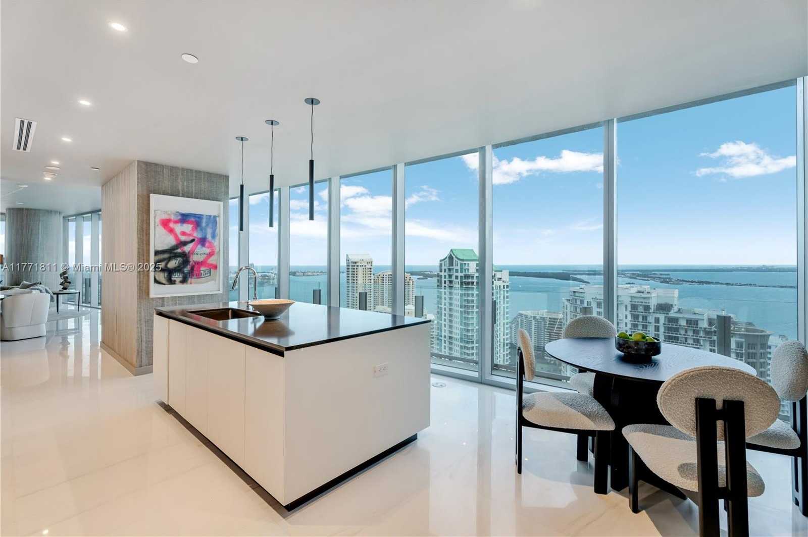 Small Image of 300 BISCAYNE BLVD WAY #4101, Miami Number 10