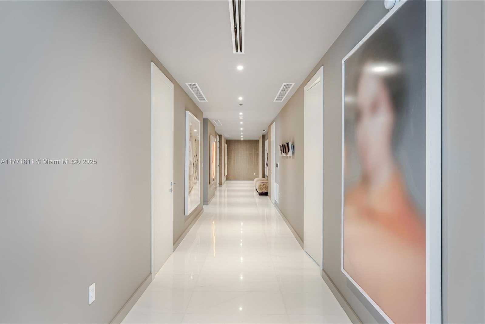 Small Image of 300 BISCAYNE BLVD WAY #4101, Miami Number 32