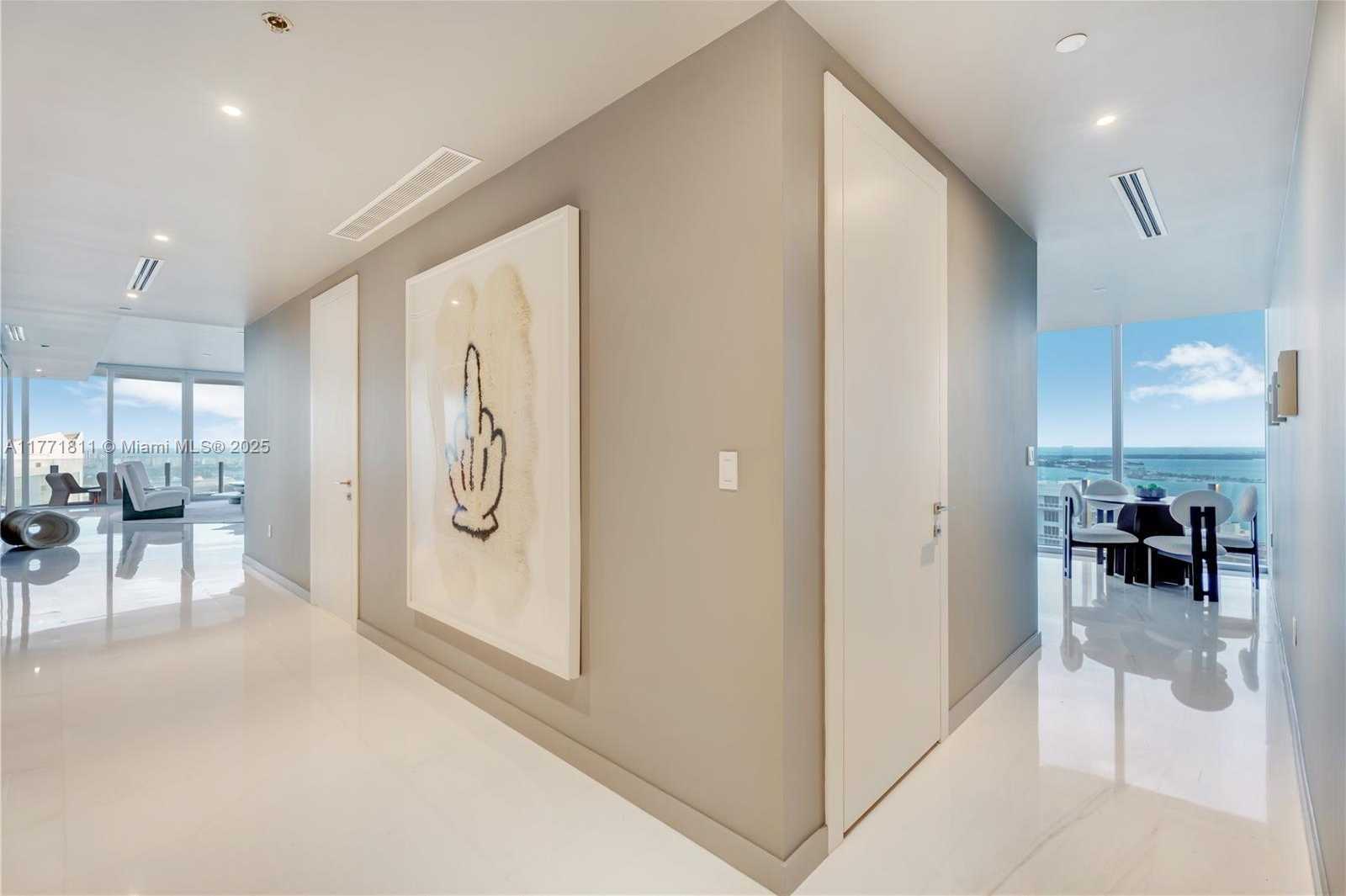 Small Image of 300 BISCAYNE BLVD WAY #4101, Miami Number 34