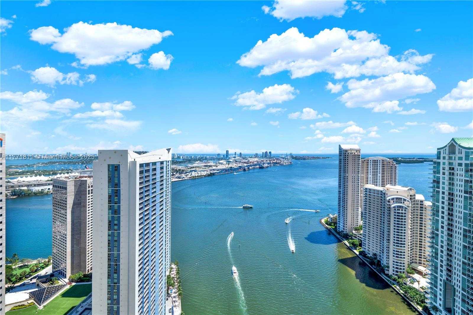 Small Image of 300 BISCAYNE BLVD WAY #4101, Miami Number 40