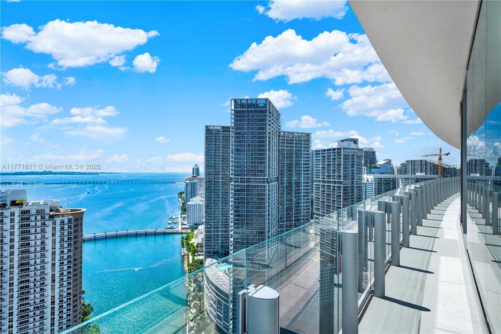 Small Image of 300 BISCAYNE BLVD WAY #4101, Miami Number 42