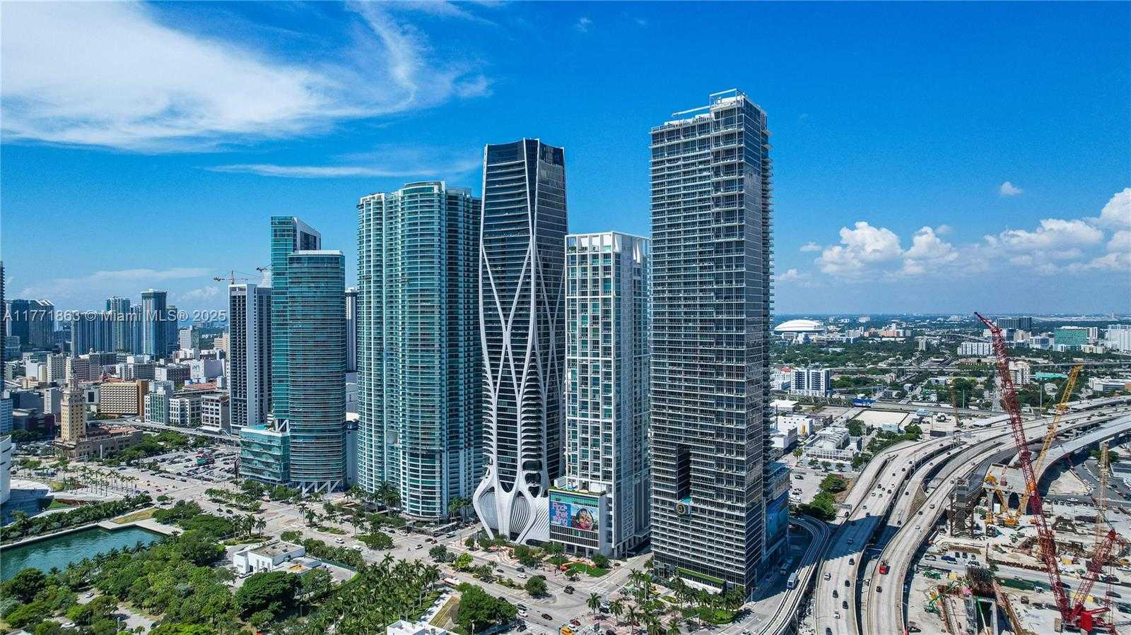 Small Image of 1100 BISCAYNE BLVD #4901, Miami Number 24