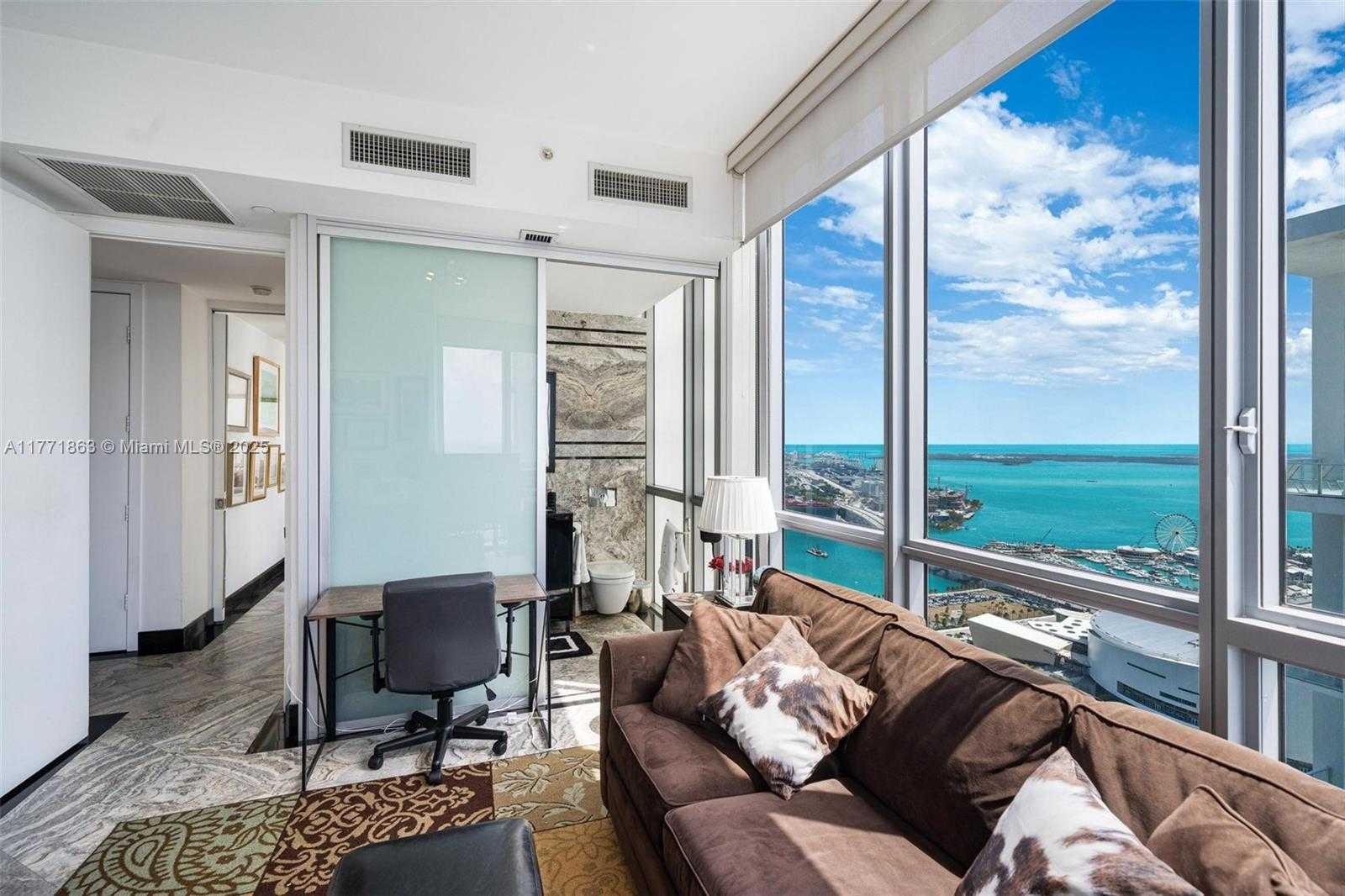 Small Image of 1100 BISCAYNE BLVD #4901, Miami Number 28