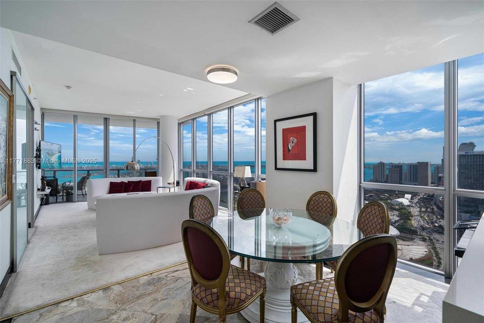 Small Image of 1100 BISCAYNE BLVD #4901, Miami Number 3