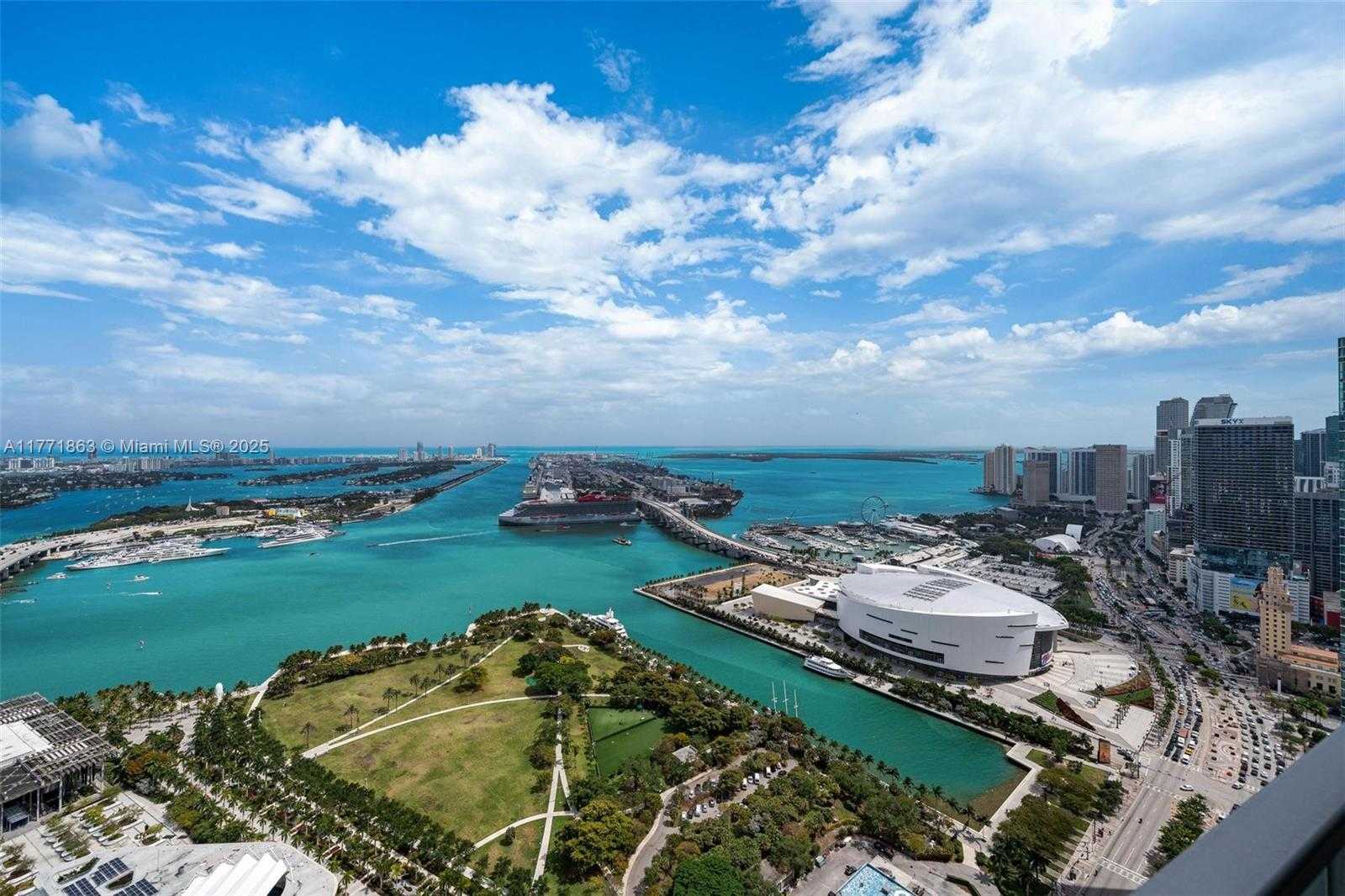 Small Image of 1100 BISCAYNE BLVD #4901, Miami Number 47