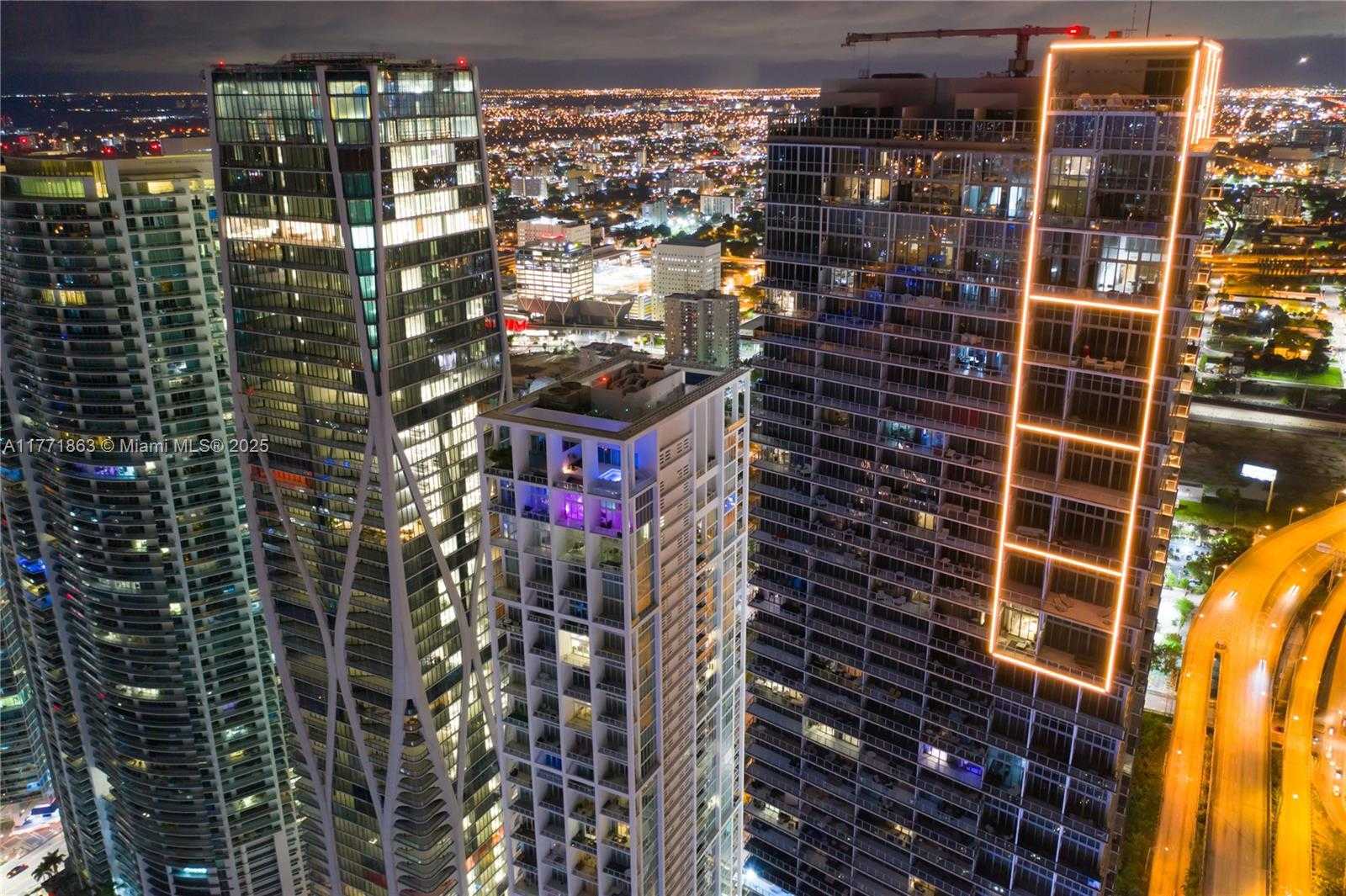Small Image of 1100 BISCAYNE BLVD #4901, Miami Number 70
