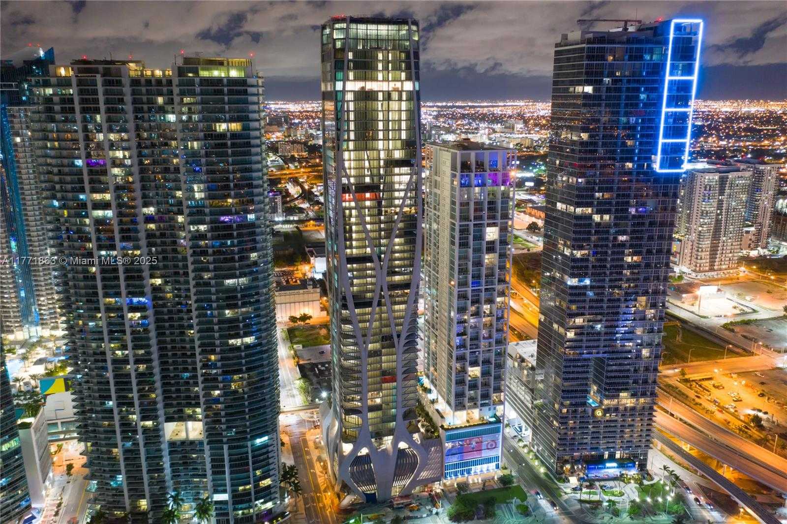 Small Image of 1100 BISCAYNE BLVD #4901, Miami Number 8