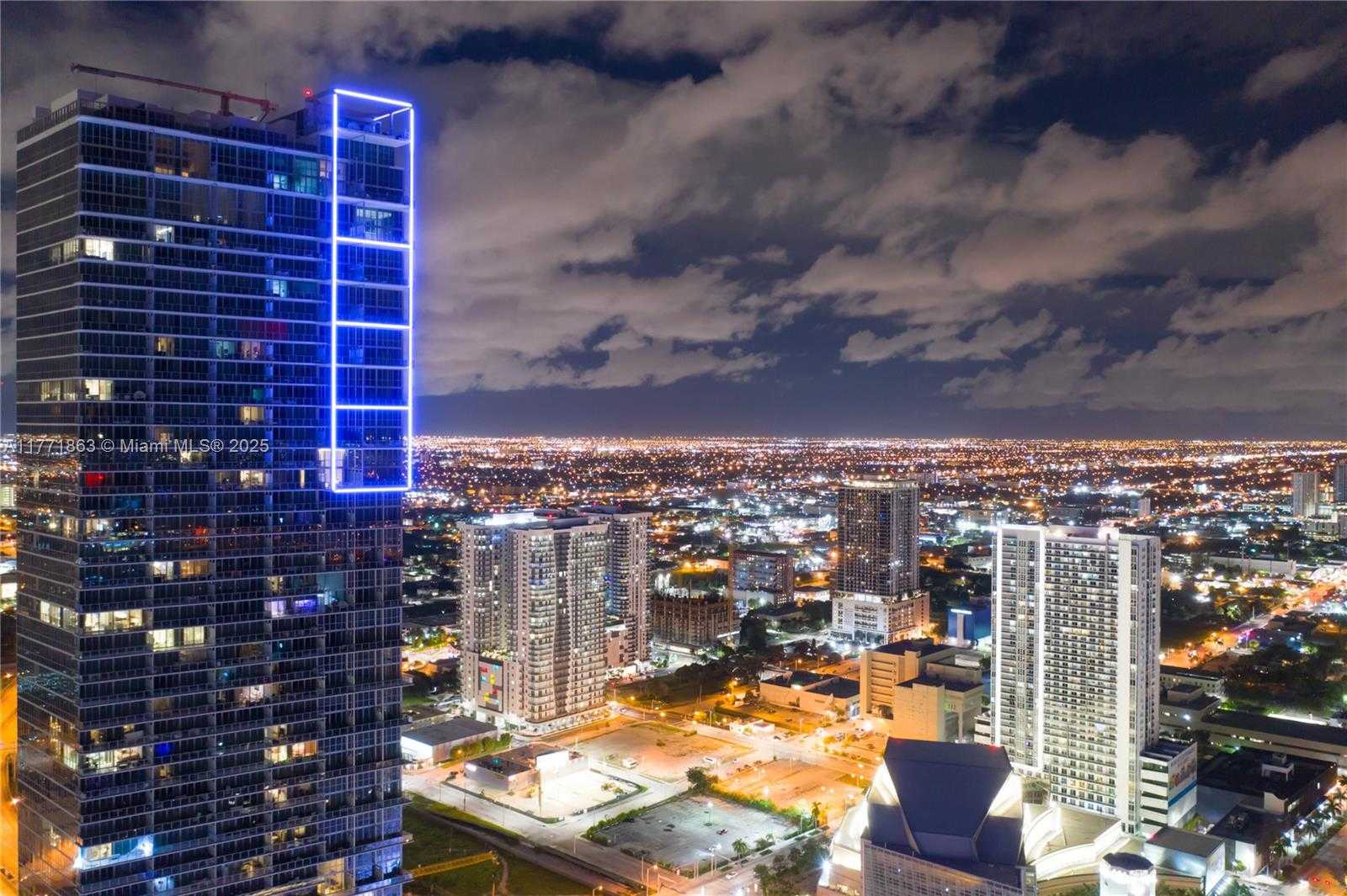 Small Image of 1100 BISCAYNE BLVD #4901, Miami Number 9