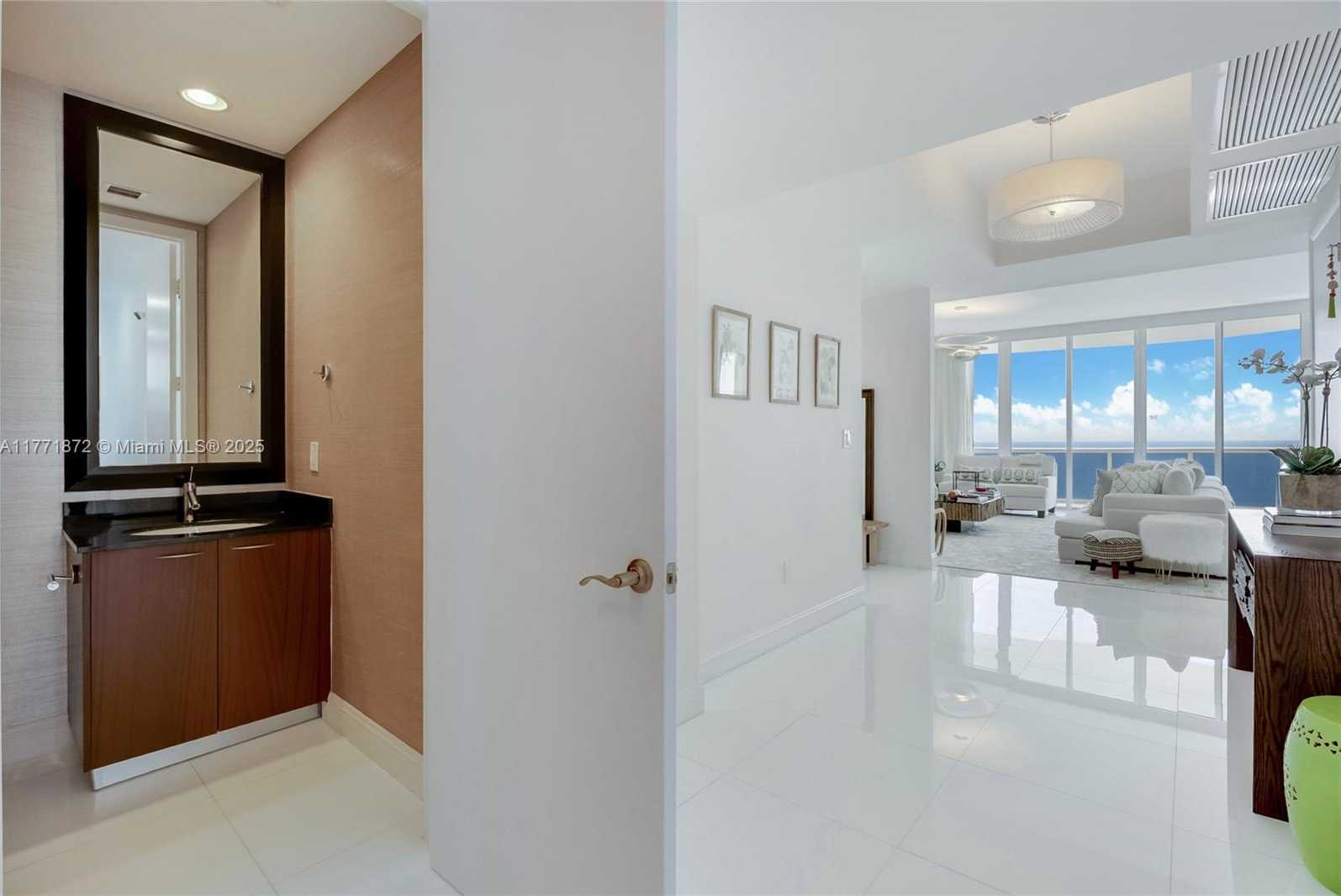 Small Image of 15811 COLLINS AVE #2101, Sunny Isles Beach Number 13