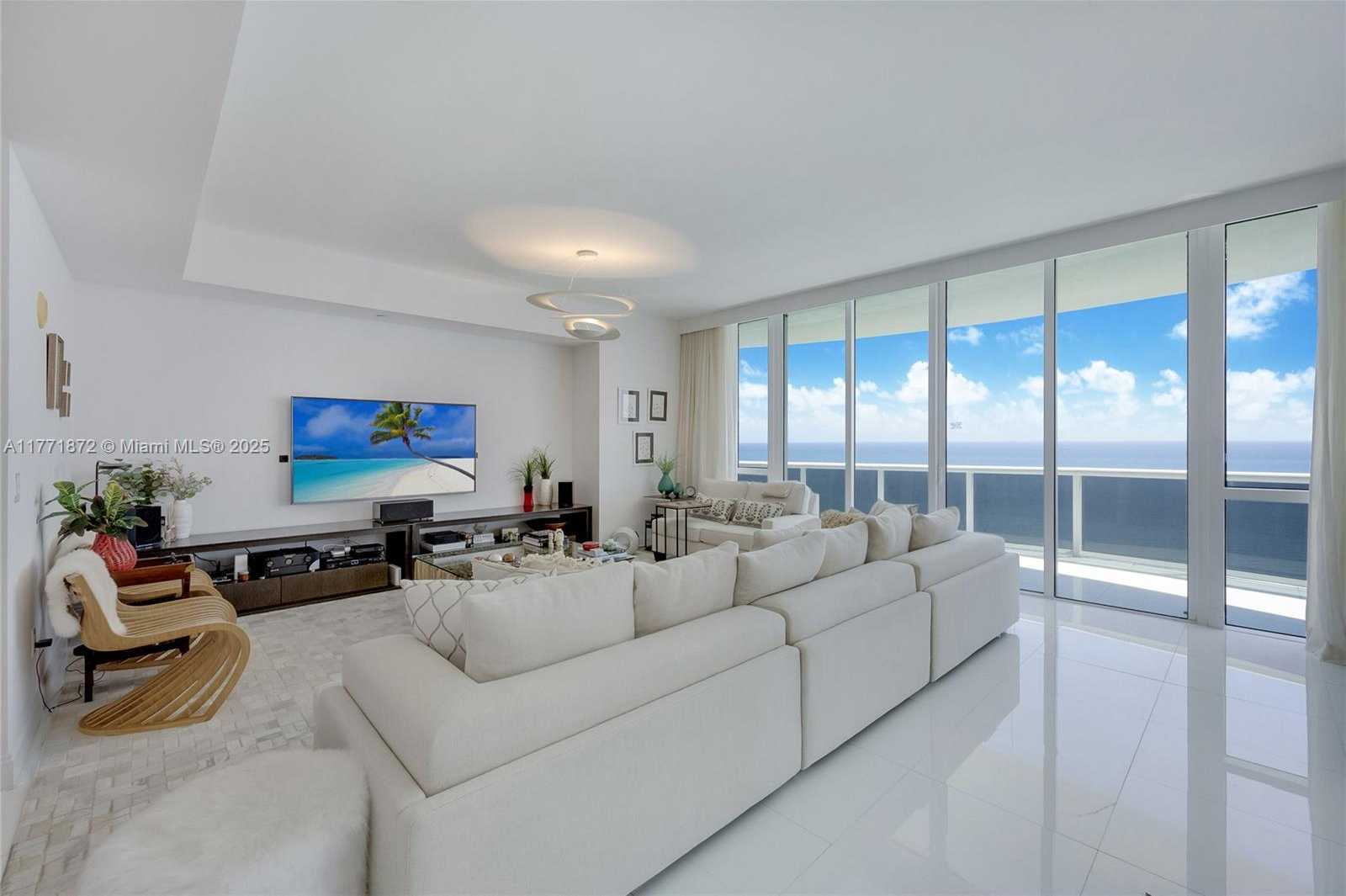 Small Image of 15811 COLLINS AVE #2101, Sunny Isles Beach Number 21