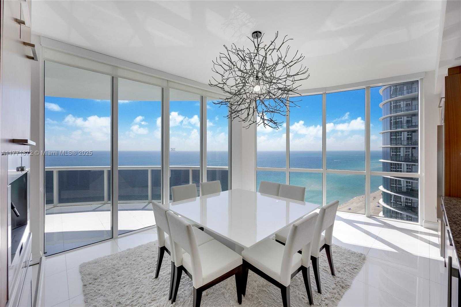Small Image of 15811 COLLINS AVE #2101, Sunny Isles Beach Number 4