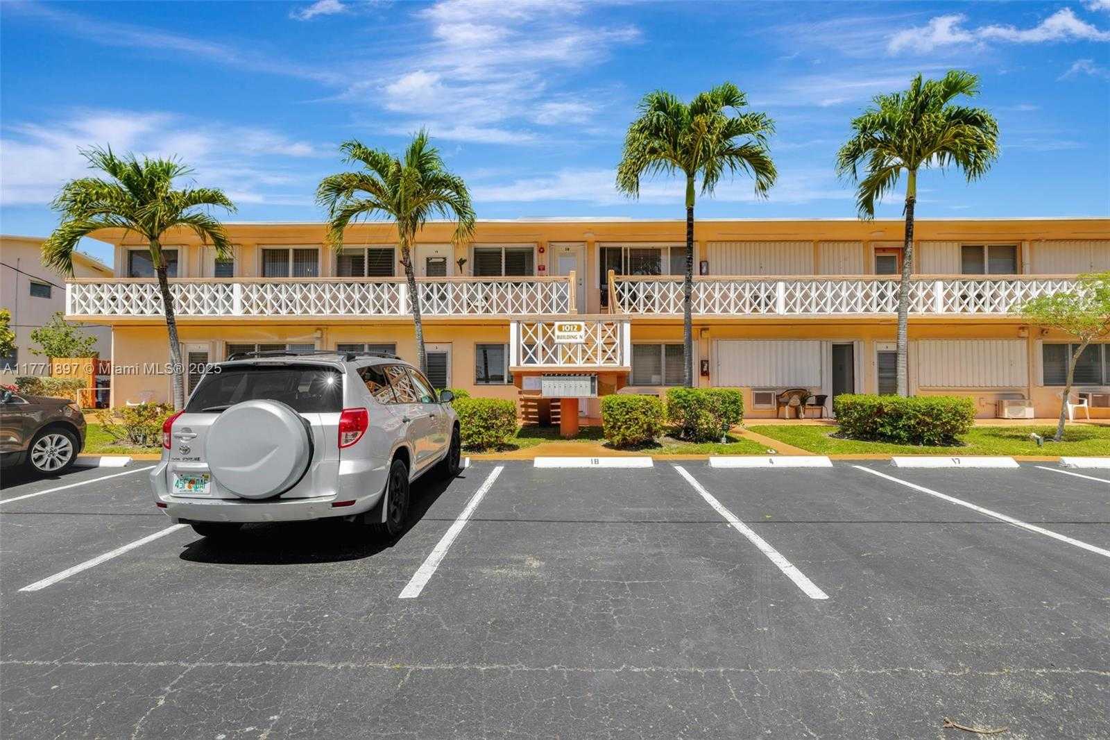 Small Image of 1012 SOUTH WEST 11TH ST #20N, Hallandale Beach Number 12