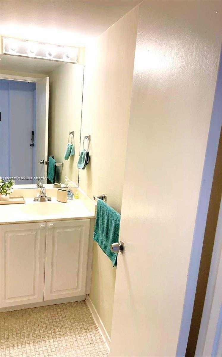 Small Image of 19370 COLLINS AVE #1108, Sunny Isles Beach Number 14