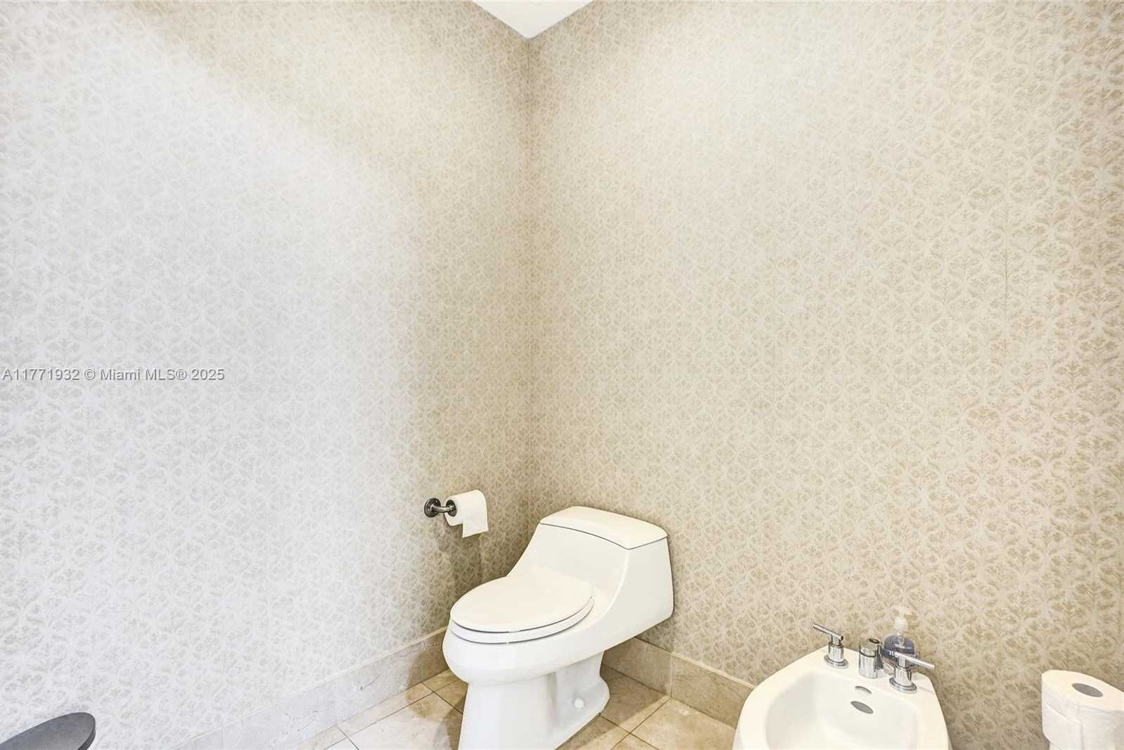 Small Image of 18101 COLLINS AVE #708, Sunny Isles Beach Number 21