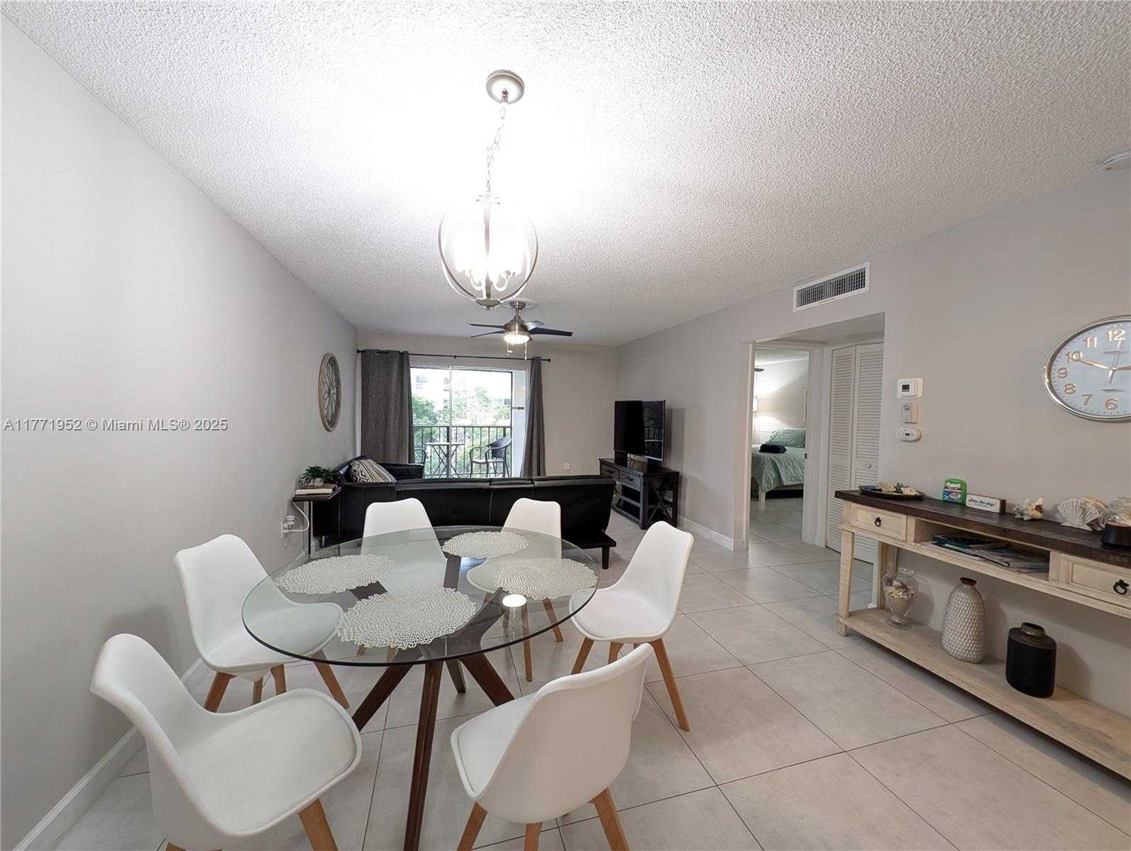 Small Image of 201 178TH DR #422, Sunny Isles Beach Number 7