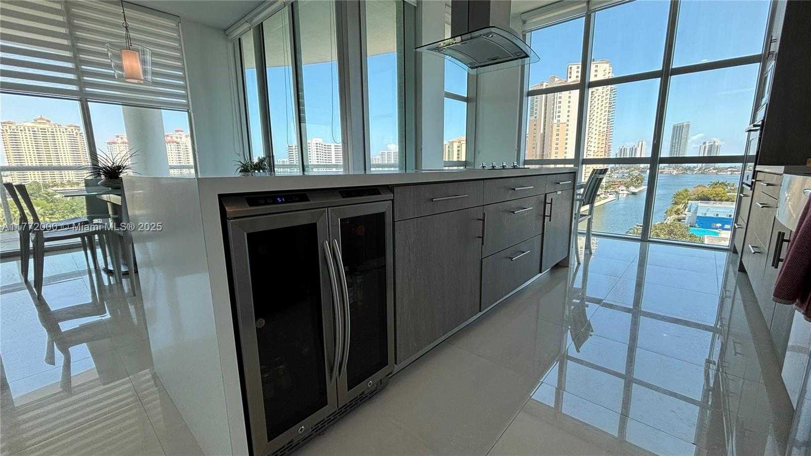 Small Image of 3131 NORTH EAST 188TH ST #2-1002, Aventura Number 12