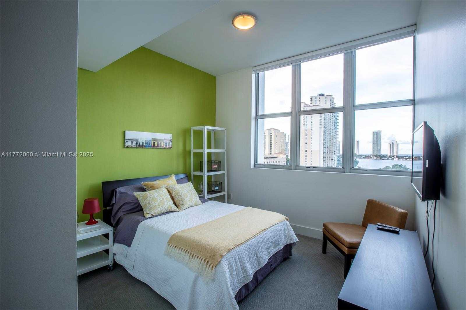 Small Image of 3131 NORTH EAST 188TH ST #2-1002, Aventura Number 28