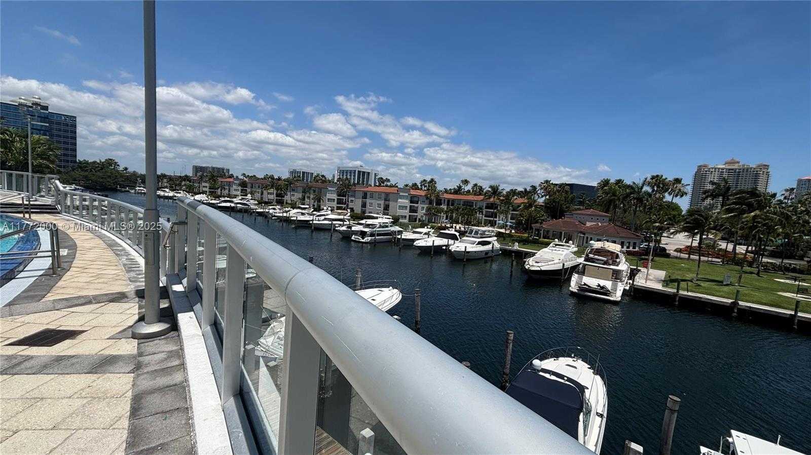 Small Image of 3131 NORTH EAST 188TH ST #2-1002, Aventura Number 43