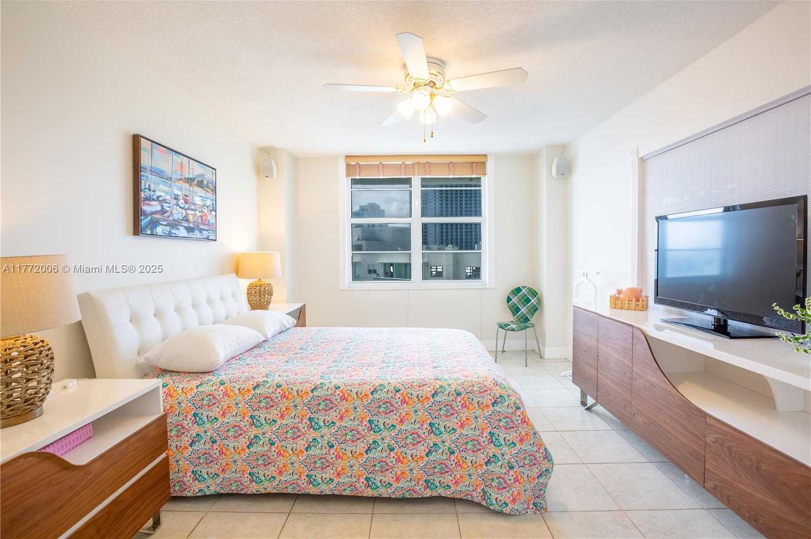 Small Image of 3725 SOUTH OCEAN DR #PH18, Hollywood Number 17