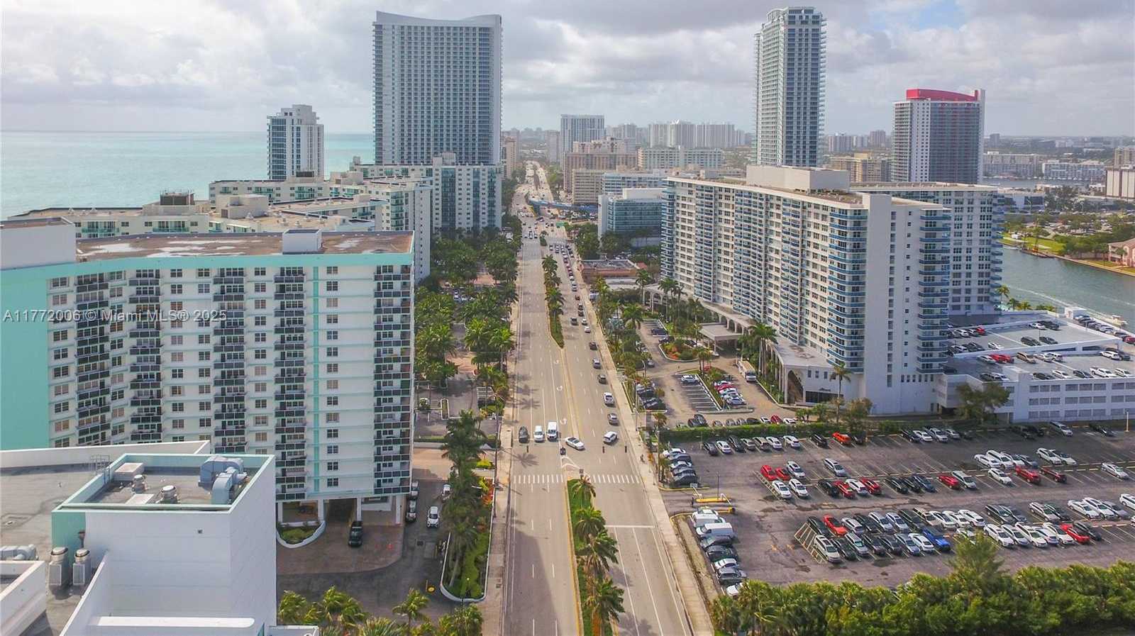 Small Image of 3725 SOUTH OCEAN DR #PH18, Hollywood Number 23