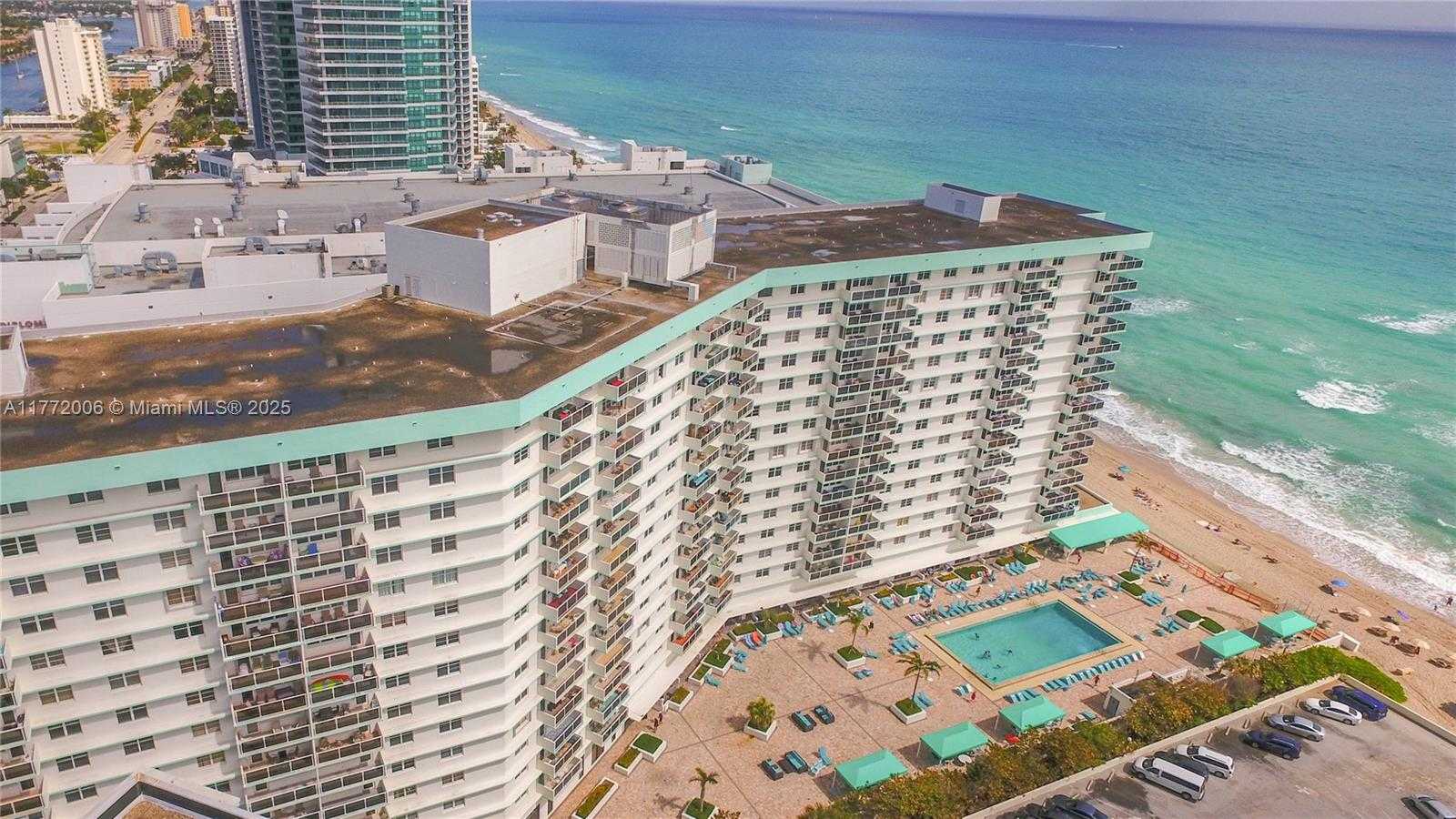 Small Image of 3725 SOUTH OCEAN DR #PH18, Hollywood Number 24