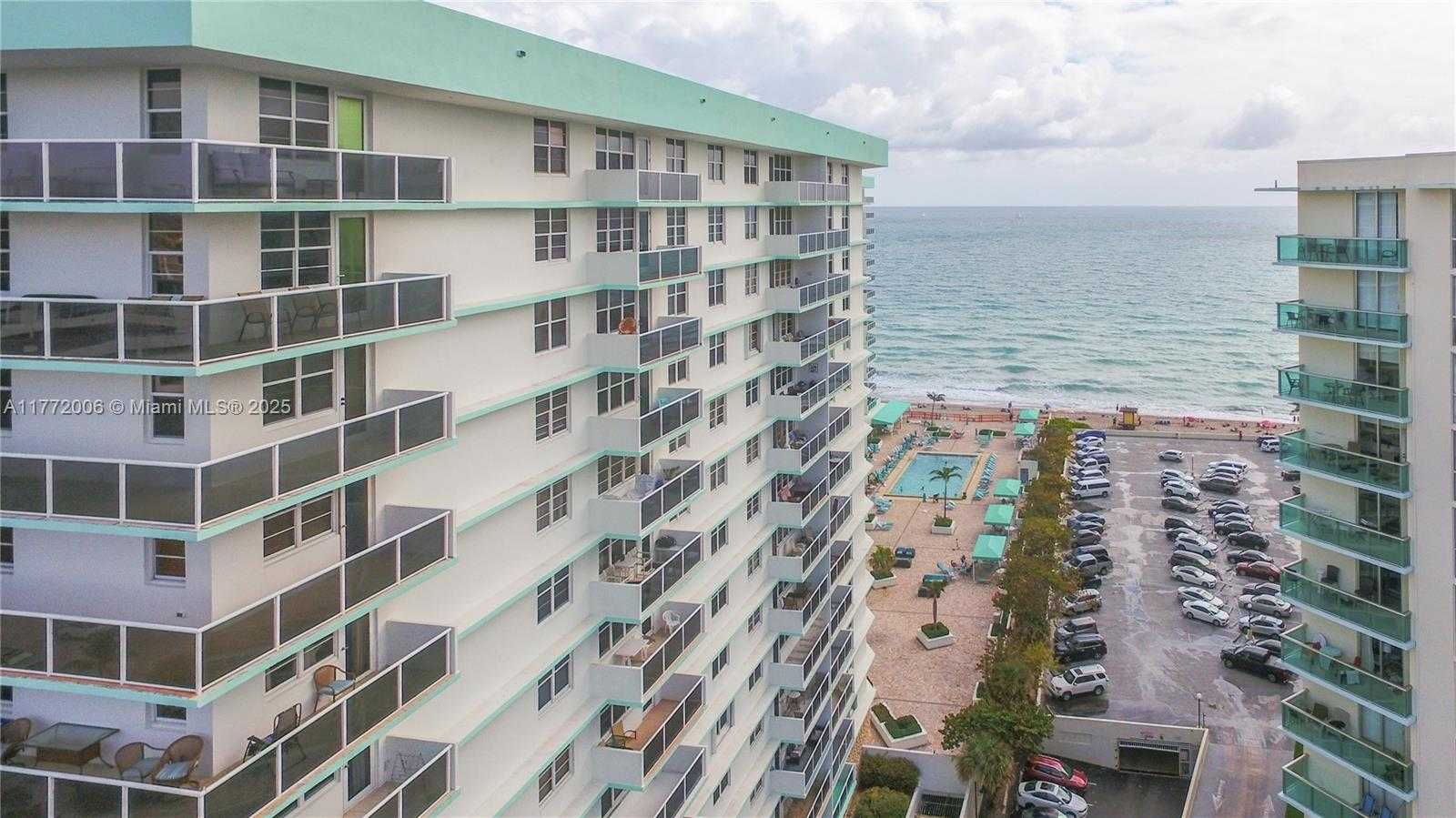 Small Image of 3725 SOUTH OCEAN DR #PH18, Hollywood Number 30