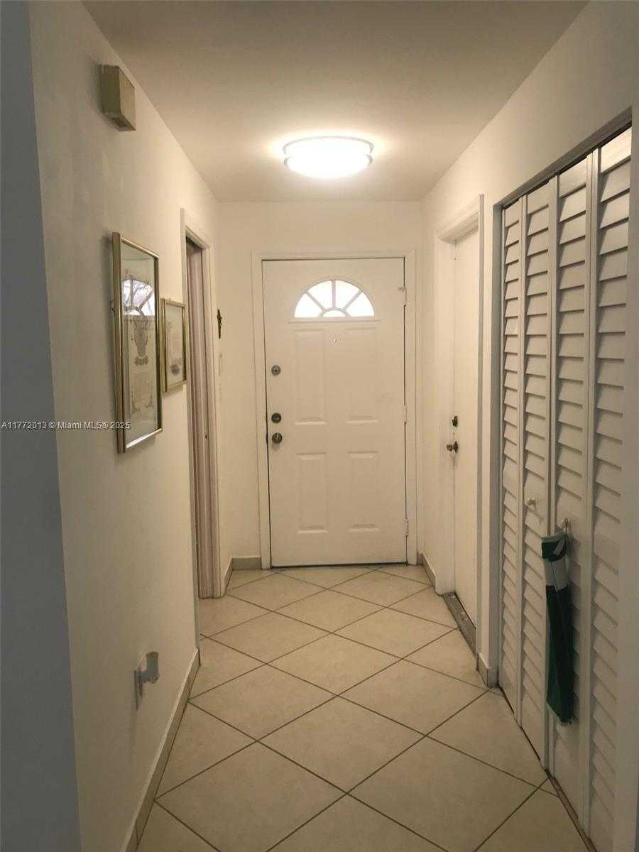 Small Image of 14621 BALGOWAN RD #102-3, Miami Lakes Number 7