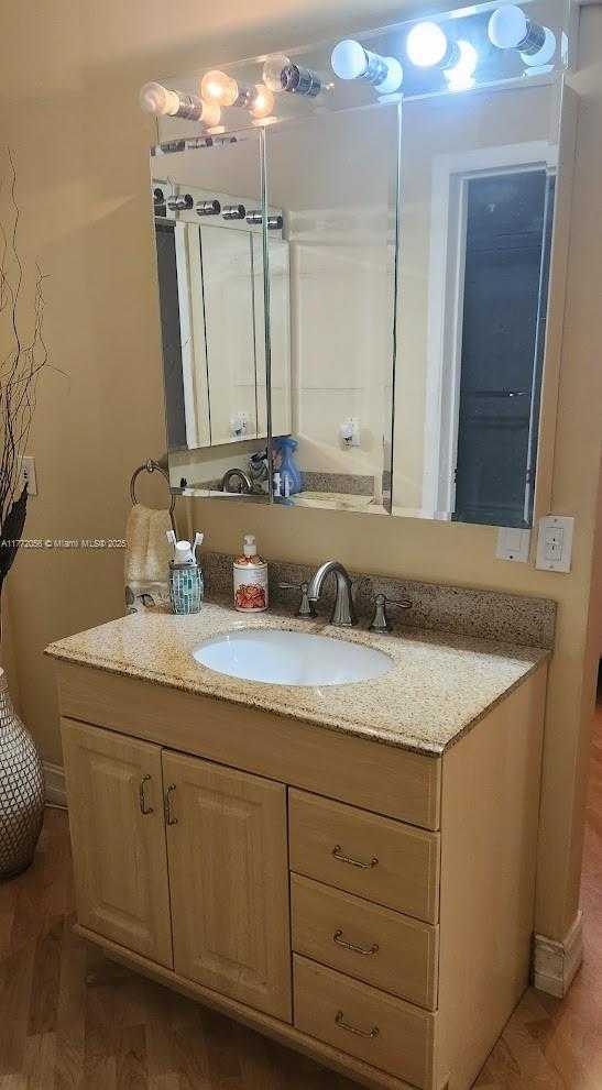 Small Image of 3545 MAGELLAN CIR #352-5, Aventura Number 15