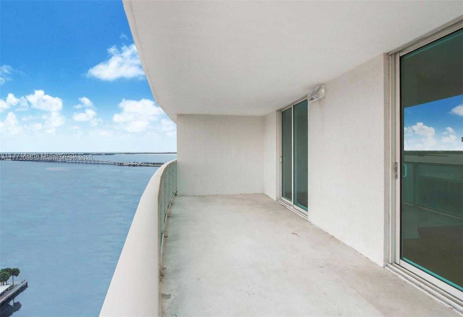 Small Image of 2101 BRICKELL AVE #1803, Miami Number 3