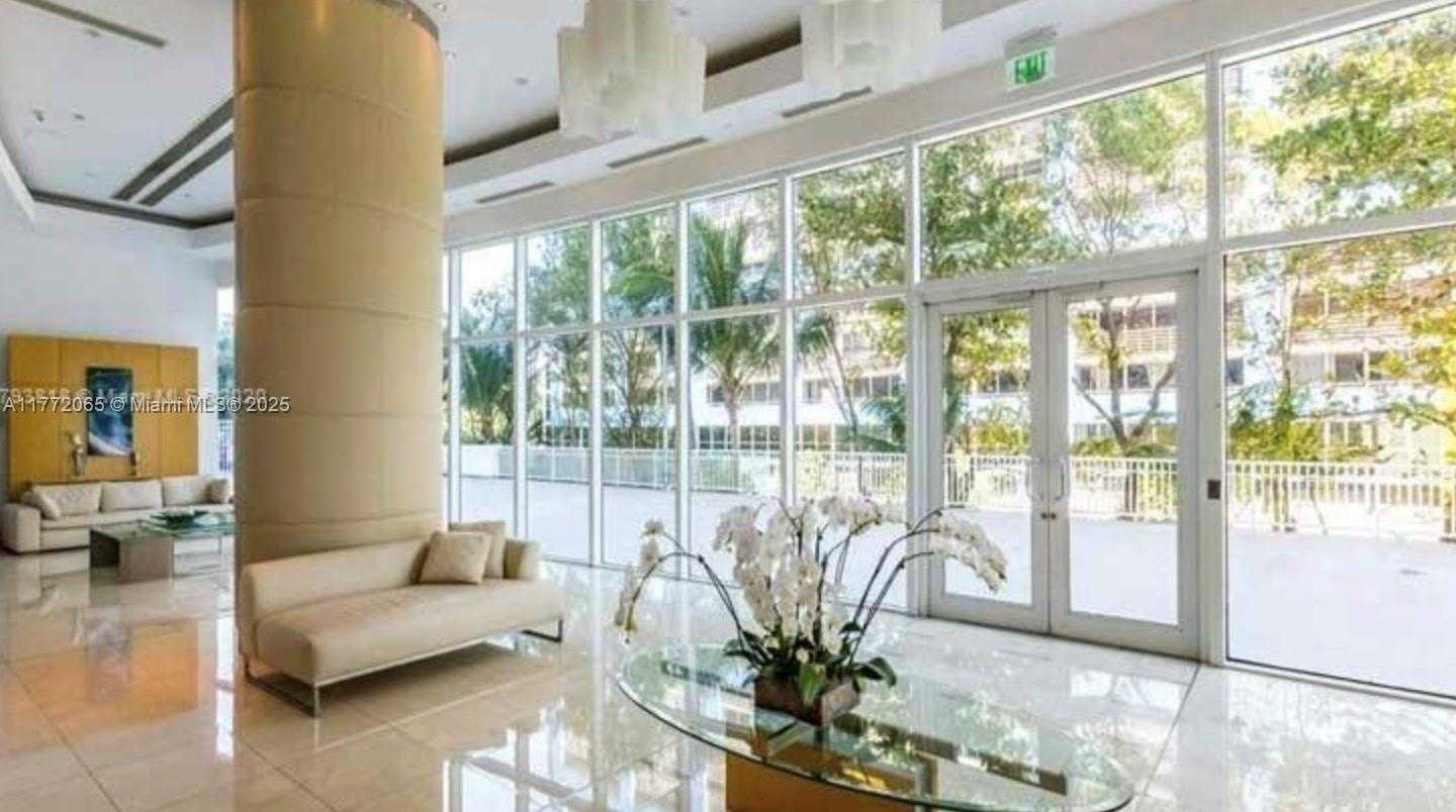 Small Image of 2101 BRICKELL AVE #1803, Miami Number 9