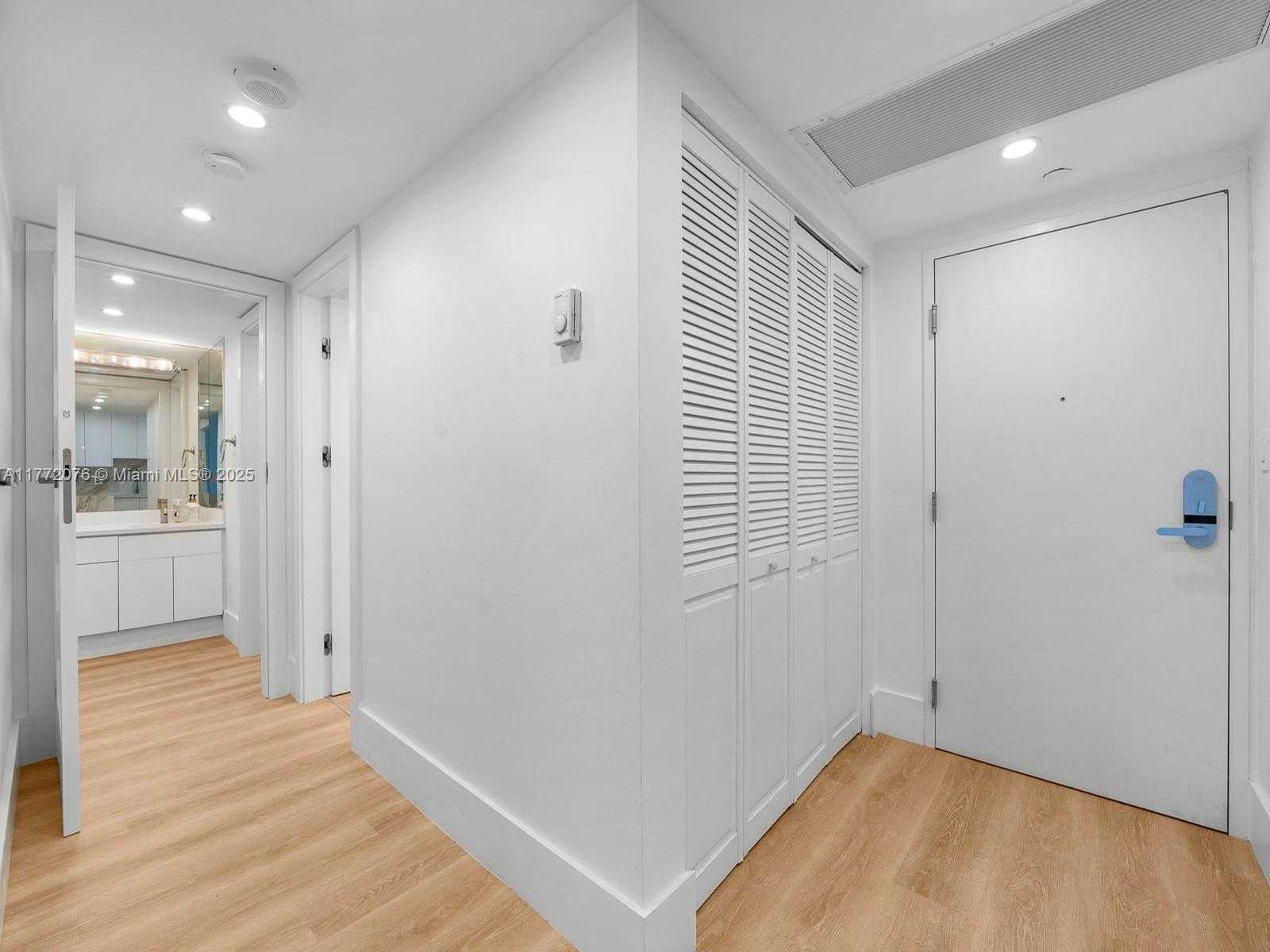 Small Image of 2301 COLLINS AVE #603, Miami Beach Number 20