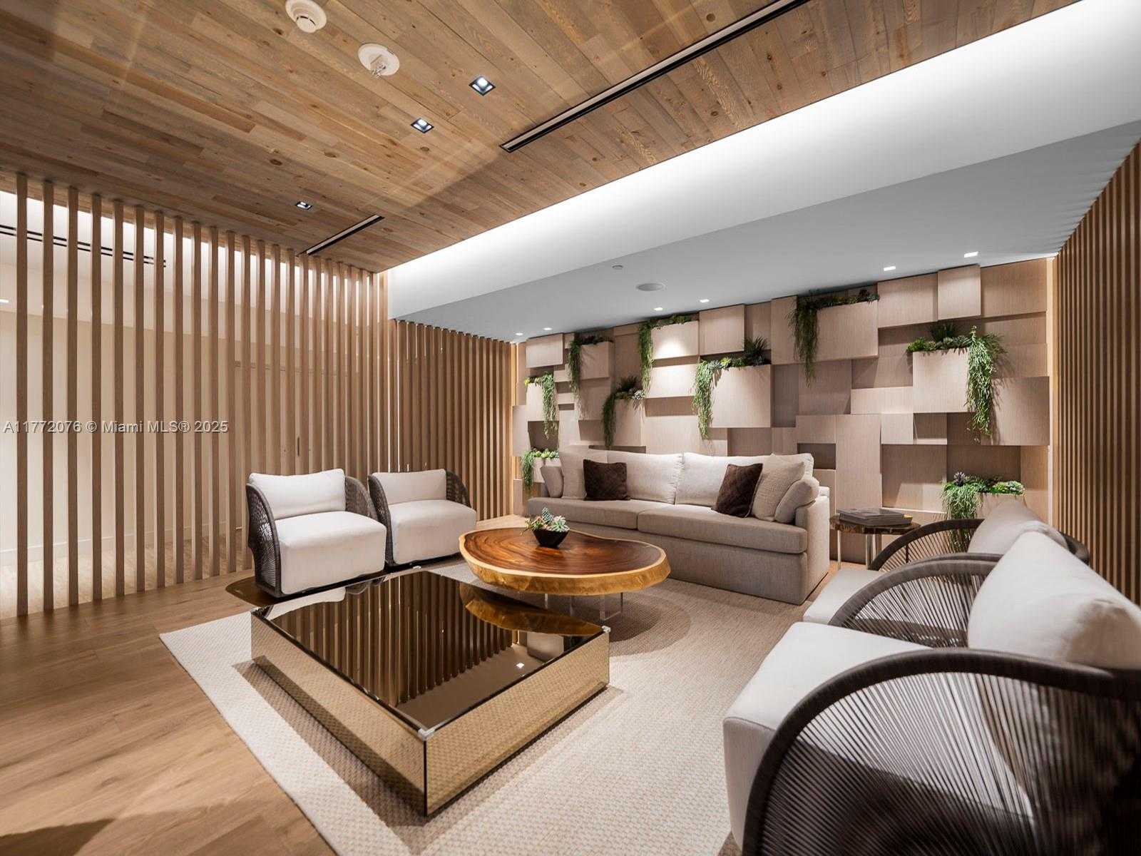 Small Image of 2301 COLLINS AVE #603, Miami Beach Number 32