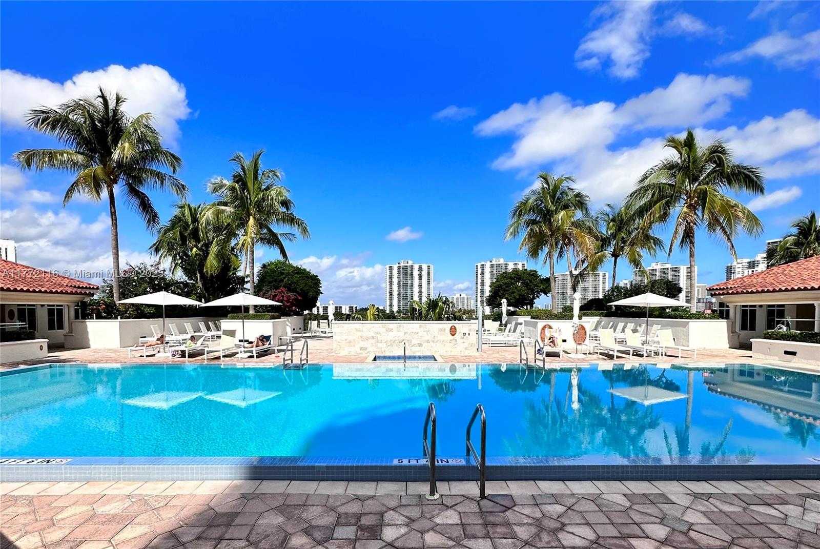 Small Image of 19900 EAST COUNTRY CLUB DR #1012, Aventura Number 37