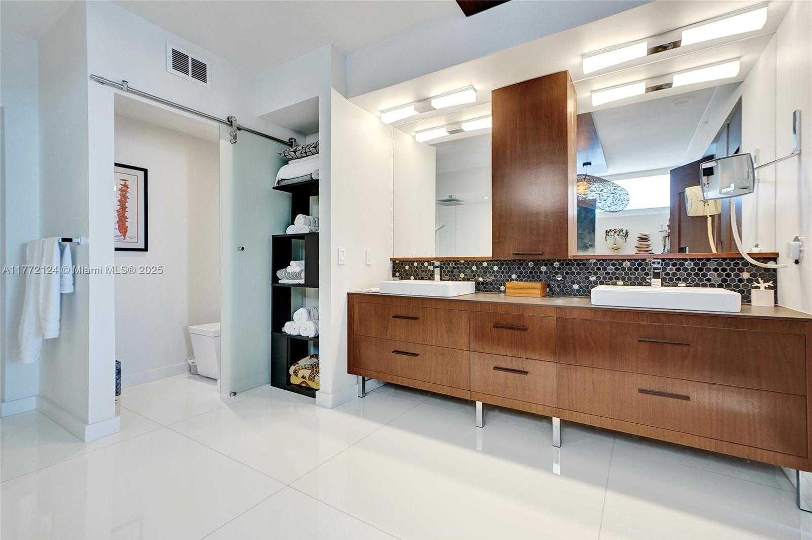 Small Image of 17555 COLLINS AVE #2903, Sunny Isles Beach Number 20
