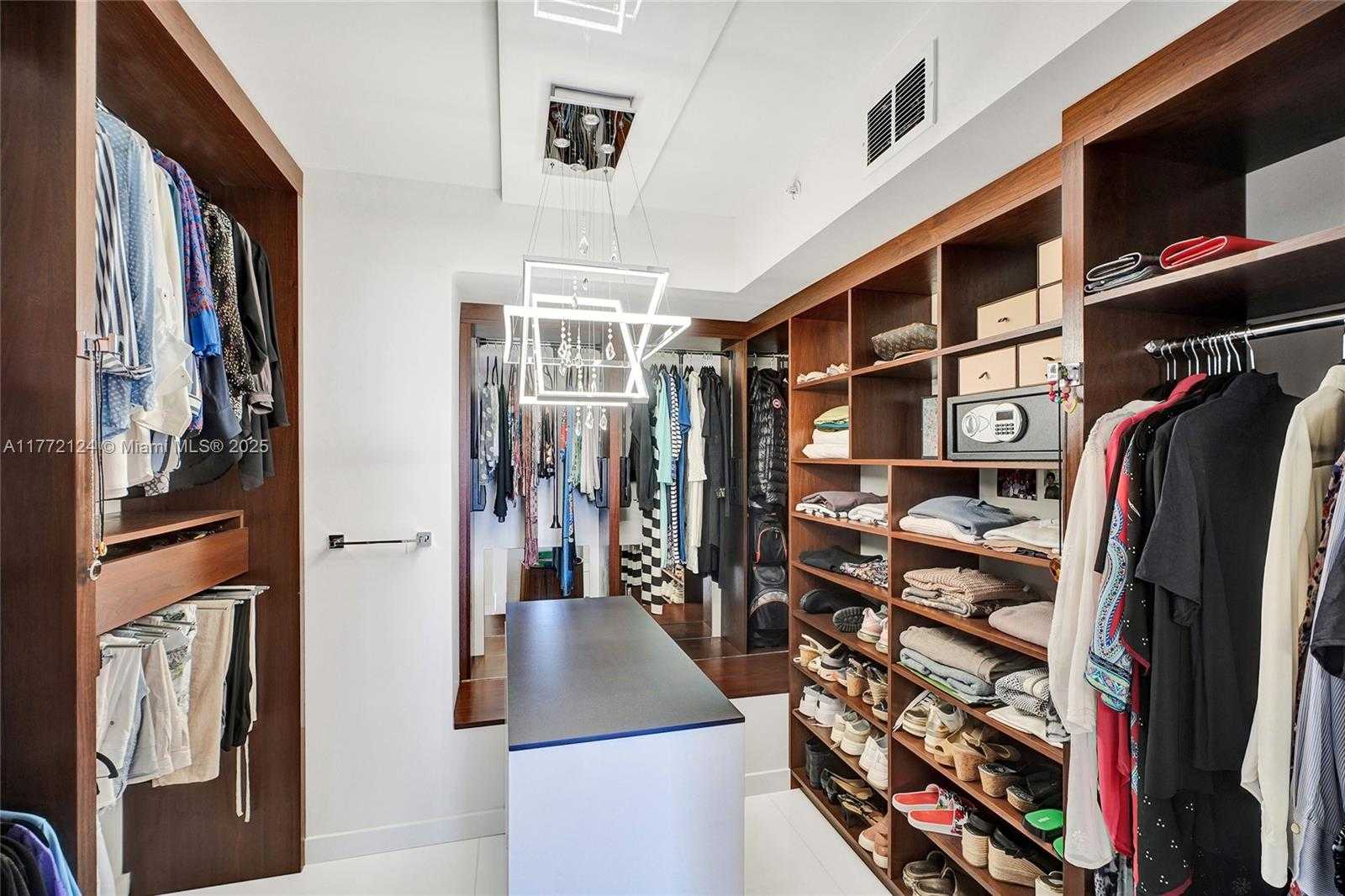 Small Image of 17555 COLLINS AVE #2903, Sunny Isles Beach Number 23