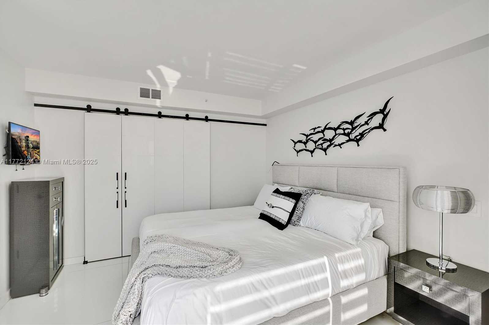 Small Image of 17555 COLLINS AVE #2903, Sunny Isles Beach Number 27