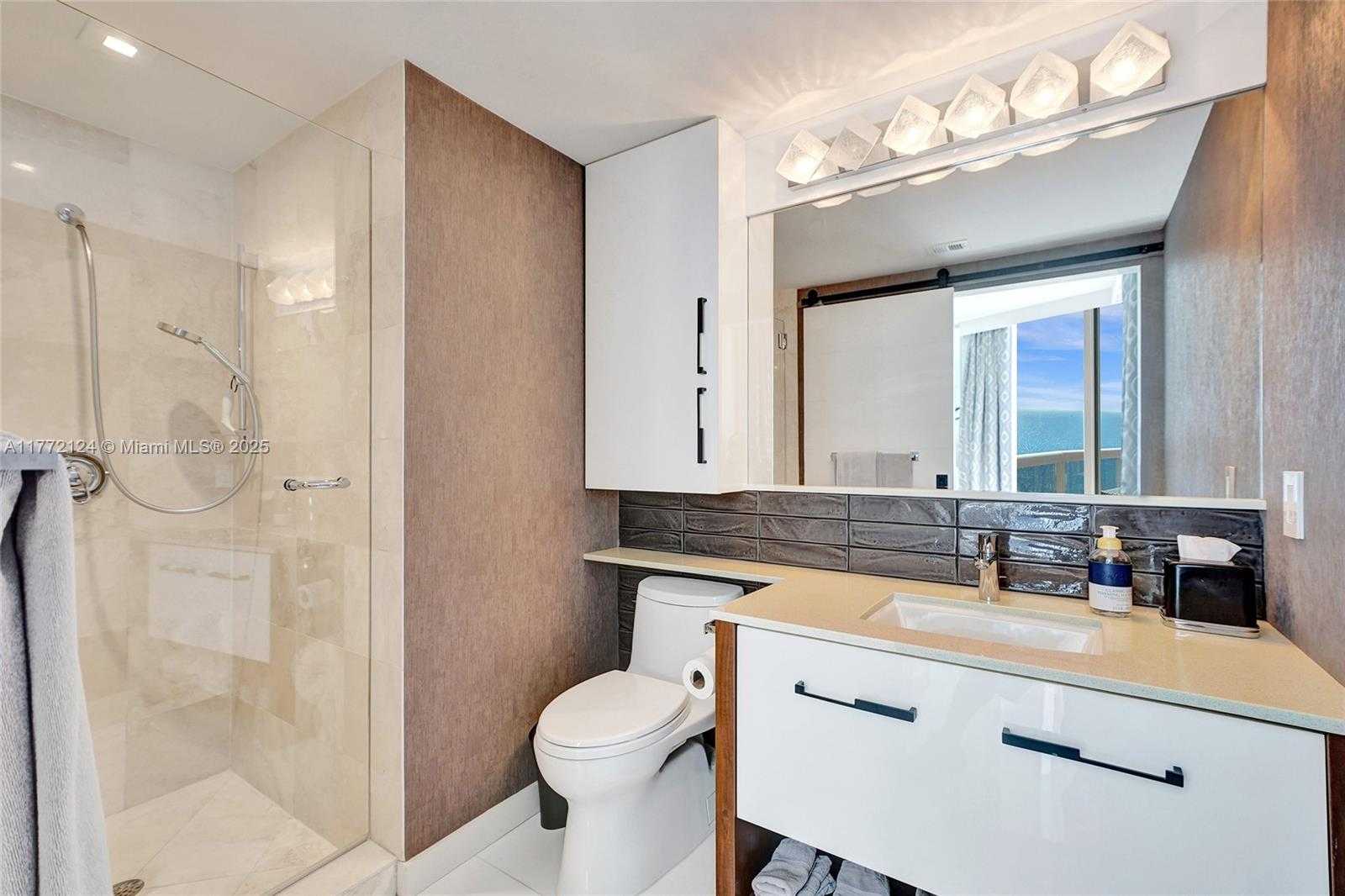 Small Image of 17555 COLLINS AVE #2903, Sunny Isles Beach Number 29