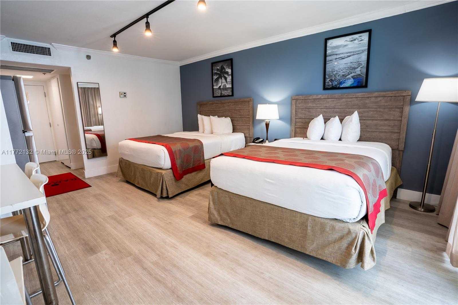 Small Image of 19201 COLLINS AVE #425, Sunny Isles Beach Number 6