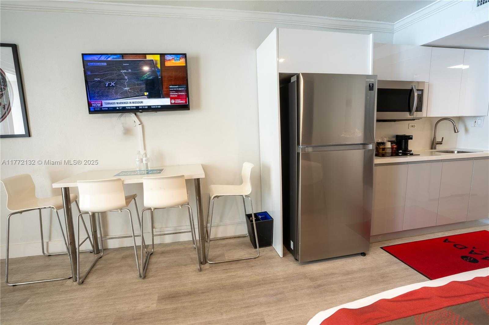 Small Image of 19201 COLLINS AVE #425, Sunny Isles Beach Number 7