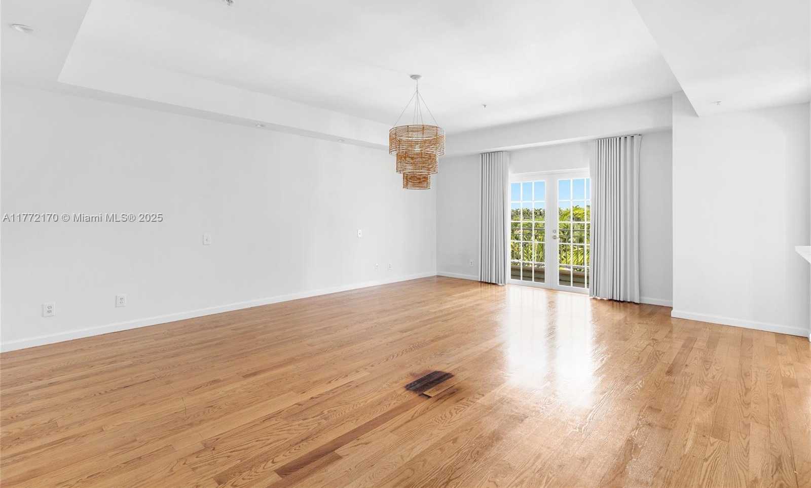 Small Image of 1415 SUNSET HARBOUR DR #406, Miami Beach Number 16