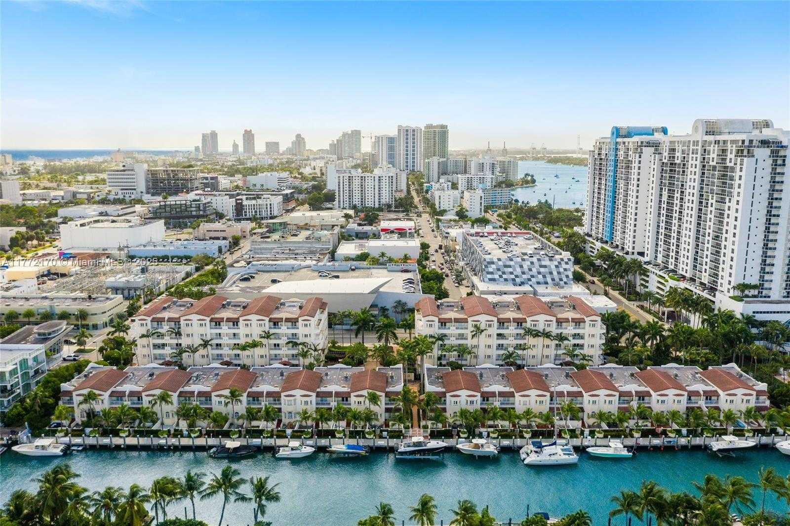 Small Image of 1415 SUNSET HARBOUR DR #406, Miami Beach Number 26