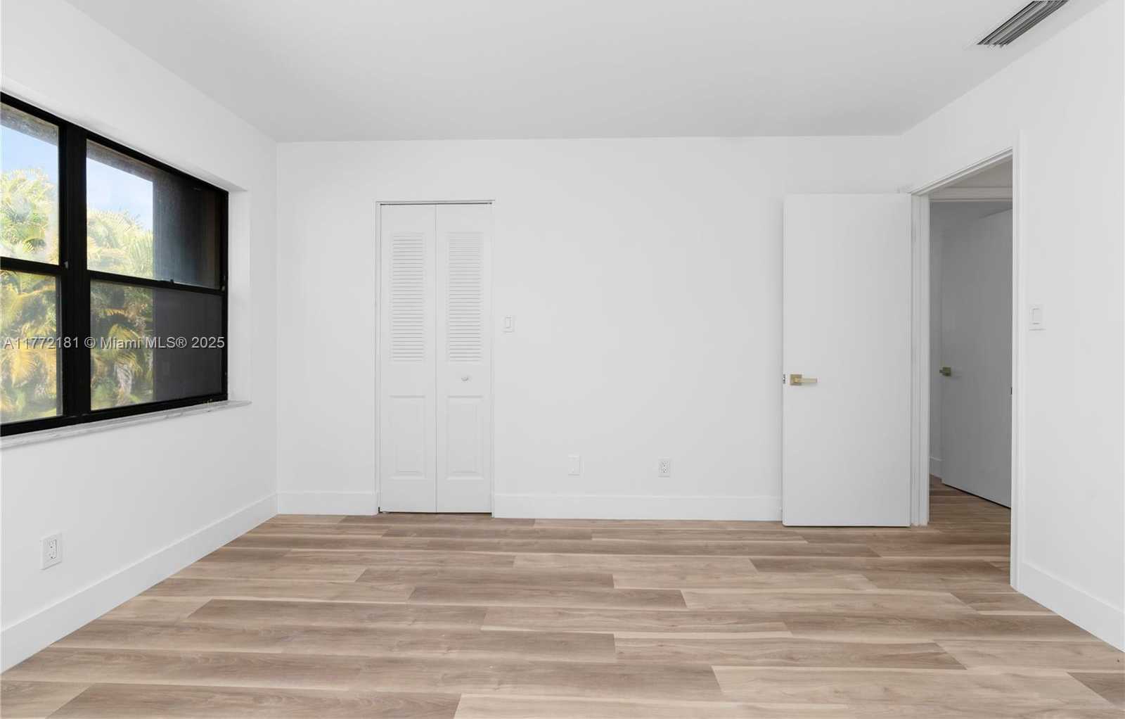 Small Image of 11435 SOUTH WEST 109TH RD #46D, Miami Number 17