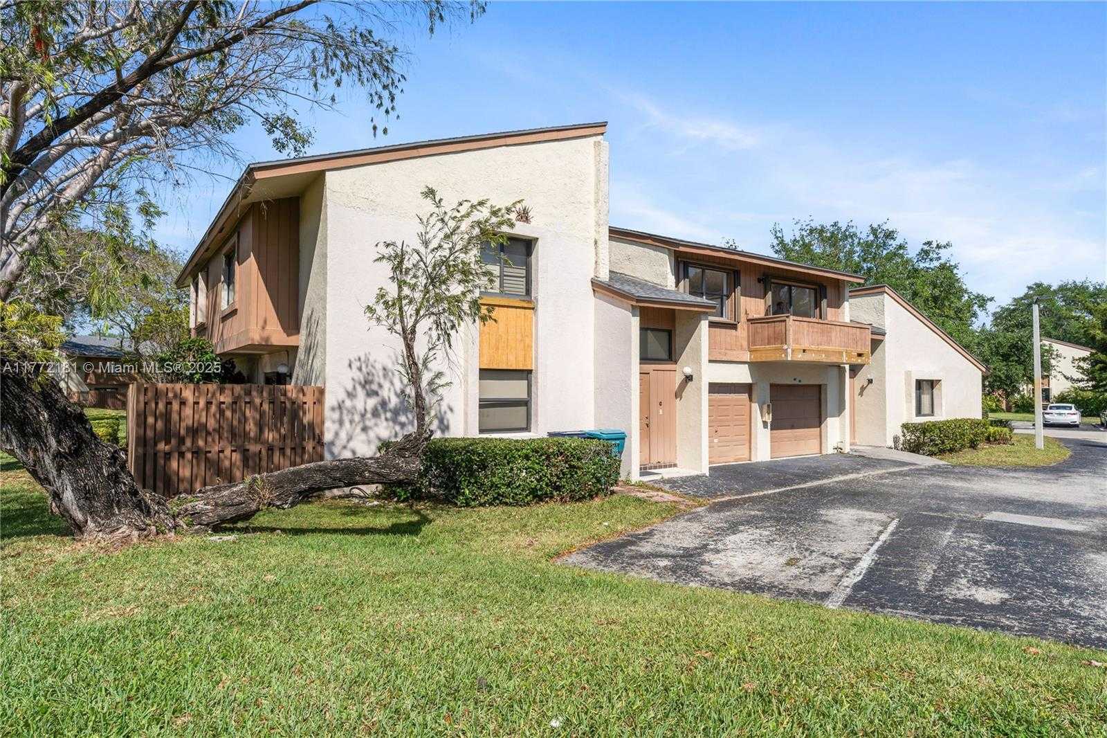 Small Image of 11435 SOUTH WEST 109TH RD #46D, Miami Number 39