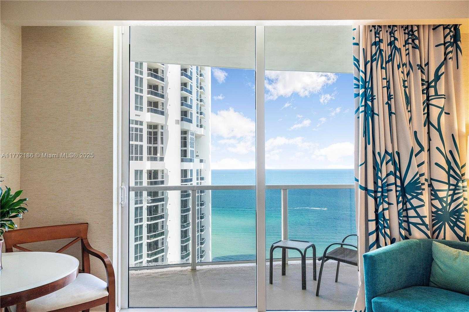 Small Image of 18001 COLLINS AVE #1706, Sunny Isles Beach Number 5